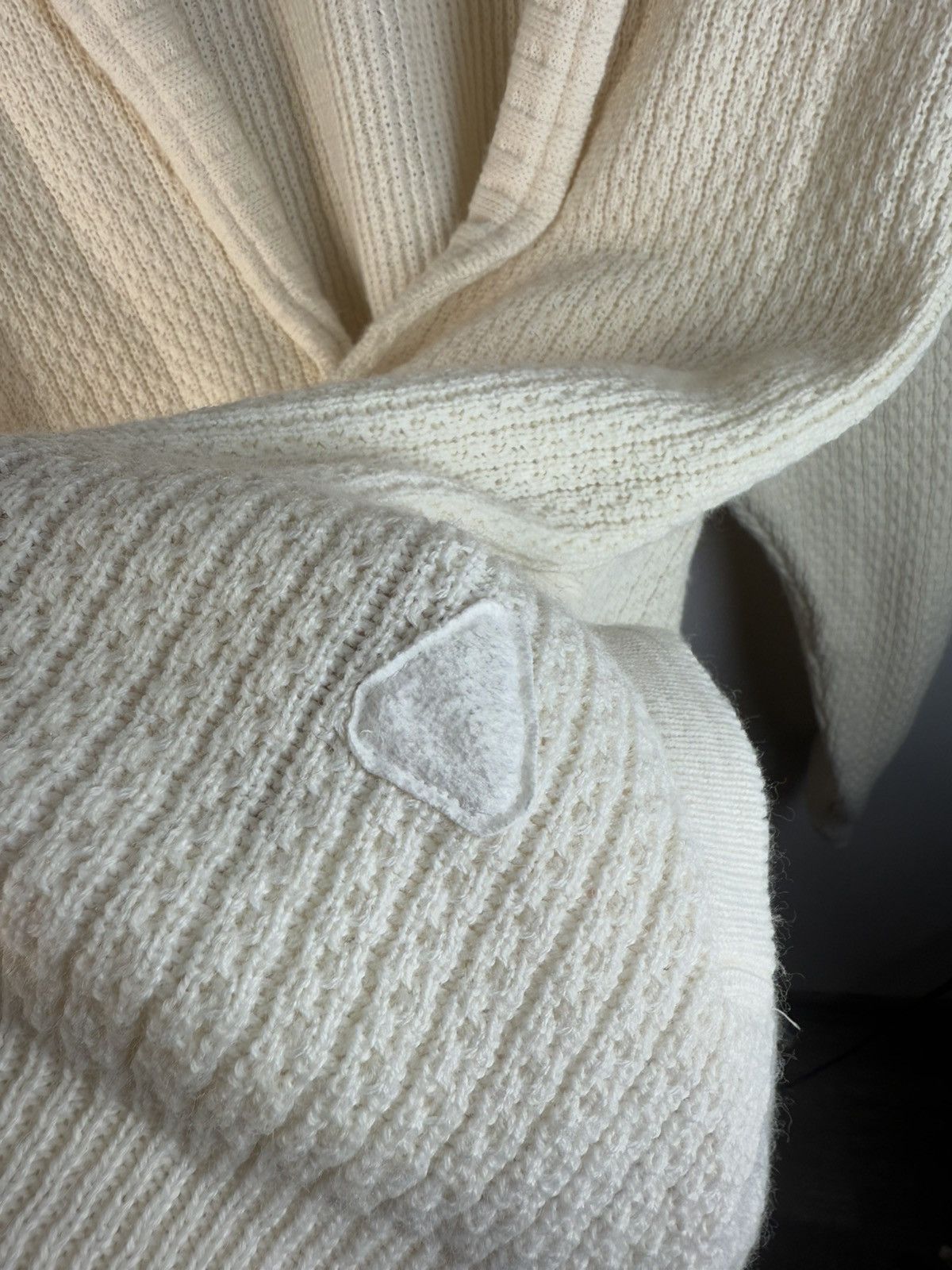 Yves Saint Laurent 90s YSL Cardigan Wool Soft Knitted YSL Sweater Size US M / EU 48-50 / 2 - 13 Thumbnail