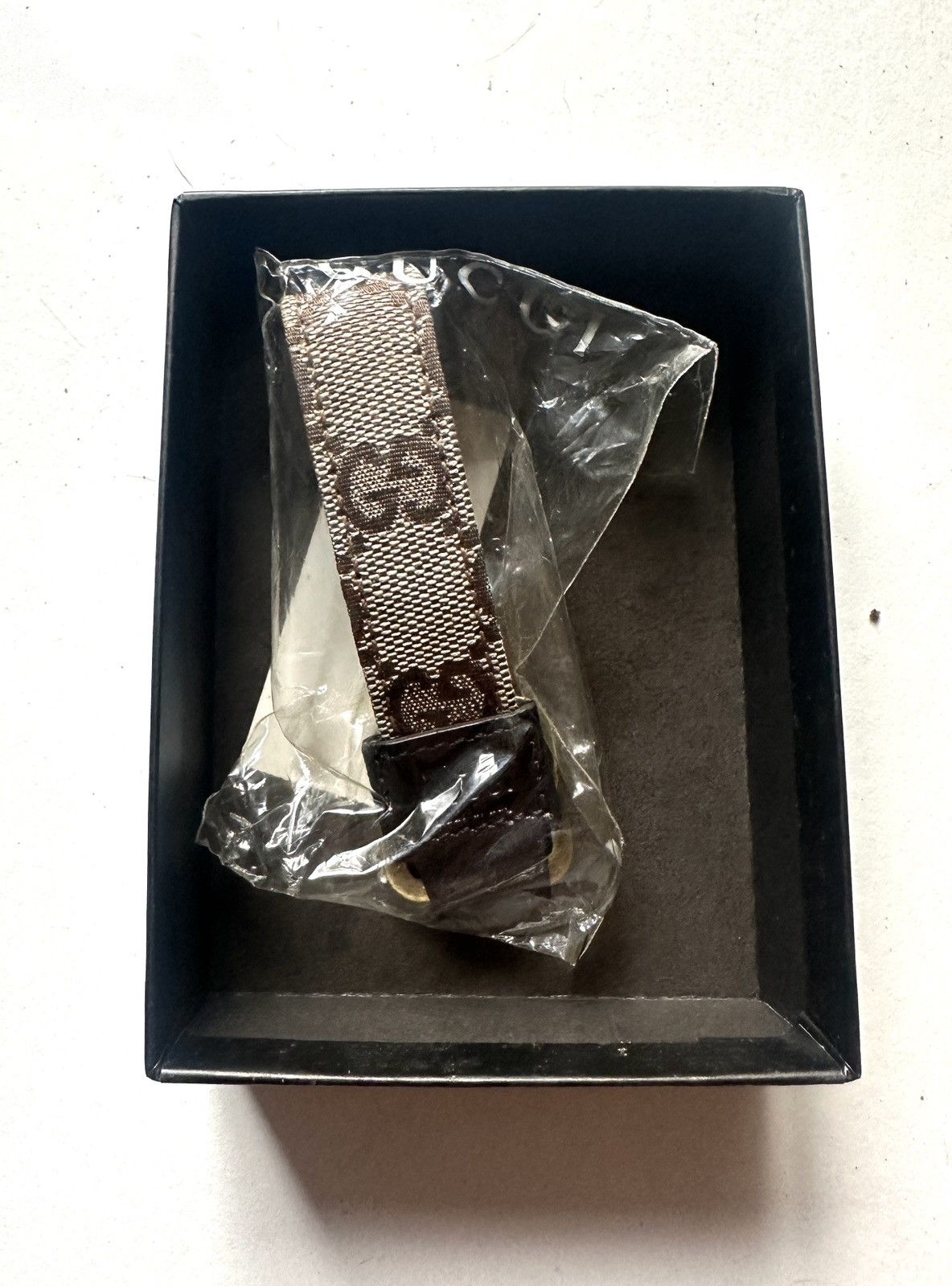Gucci 🔥Vintage Gucci Classic GG Canvas and Leather Keychain NIB🔥 Size ONE SIZE - 5 Thumbnail