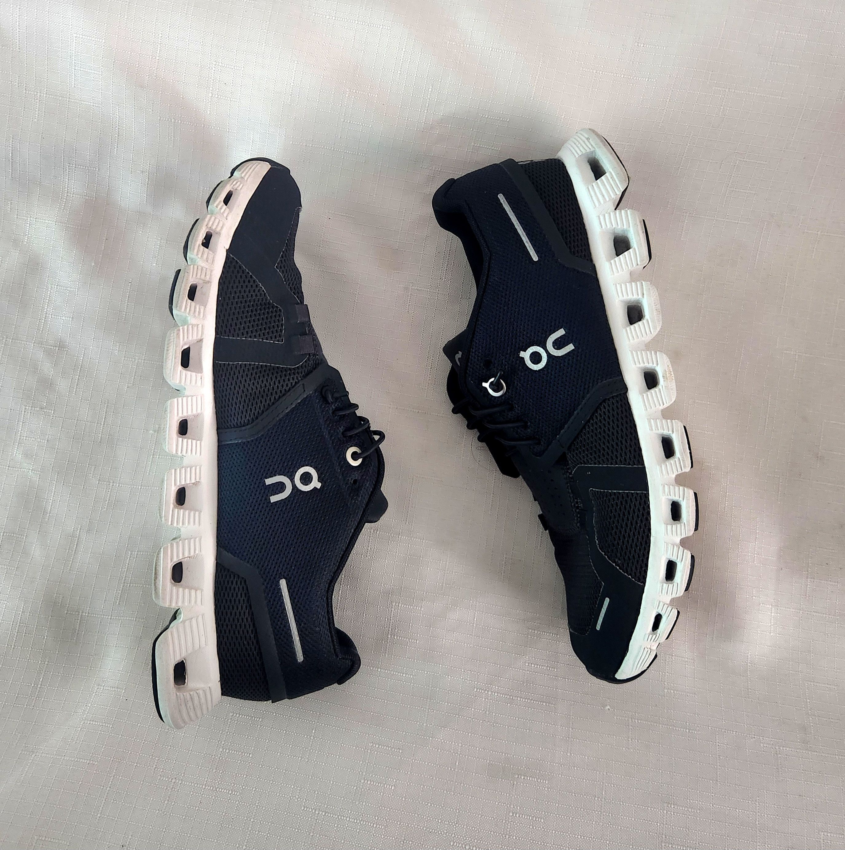 On ON Running Cloud Swiss Engineering Shoes Women's Size 7.5 Size US 7.5 / IT 37.5 - 8 Thumbnail