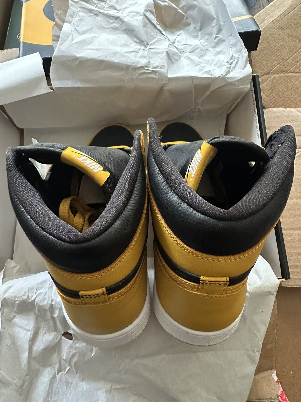 Jordan Brand Jordan 1 High Retro Pollen Size US 11 / EU 44 - 5 Thumbnail