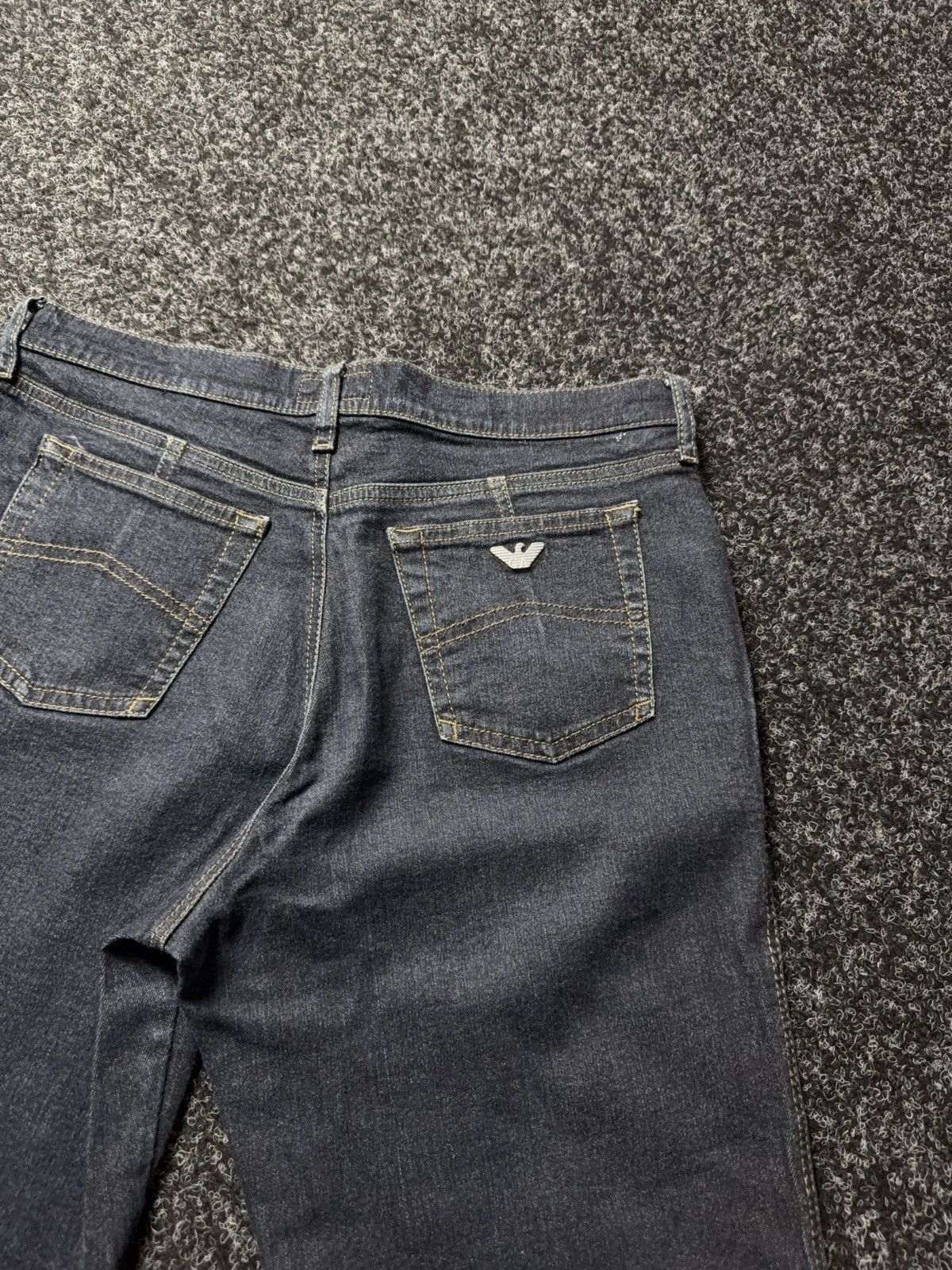 Giorgio Armani 00s Luxury Retro Armani Jeans J05 Dark Indigo Denim Jeans Size US 30 / EU 46 - 14 Thumbnail