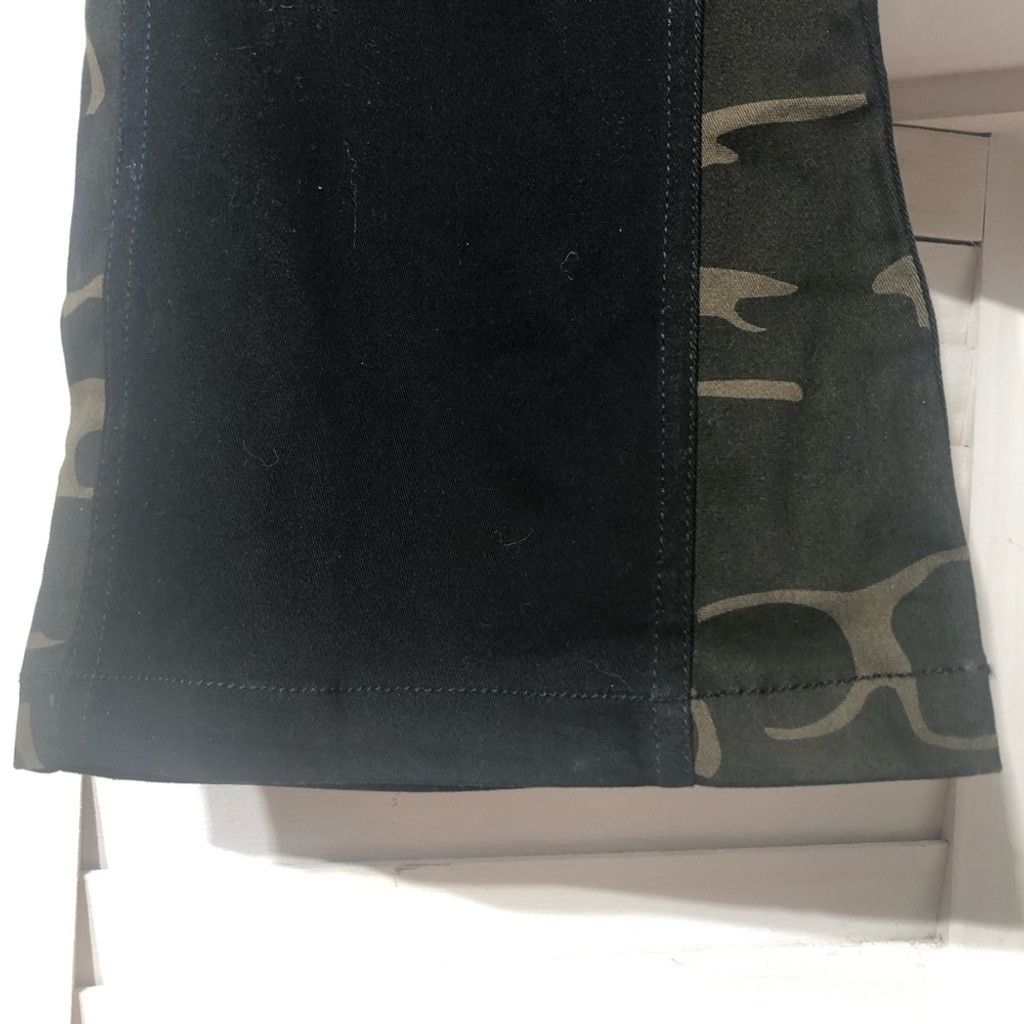 Hot Topic NWT Hot Topic black pants goth cargo flare cotton Sz 28 X 32 Size US 28 / EU 44 - 7 Thumbnail