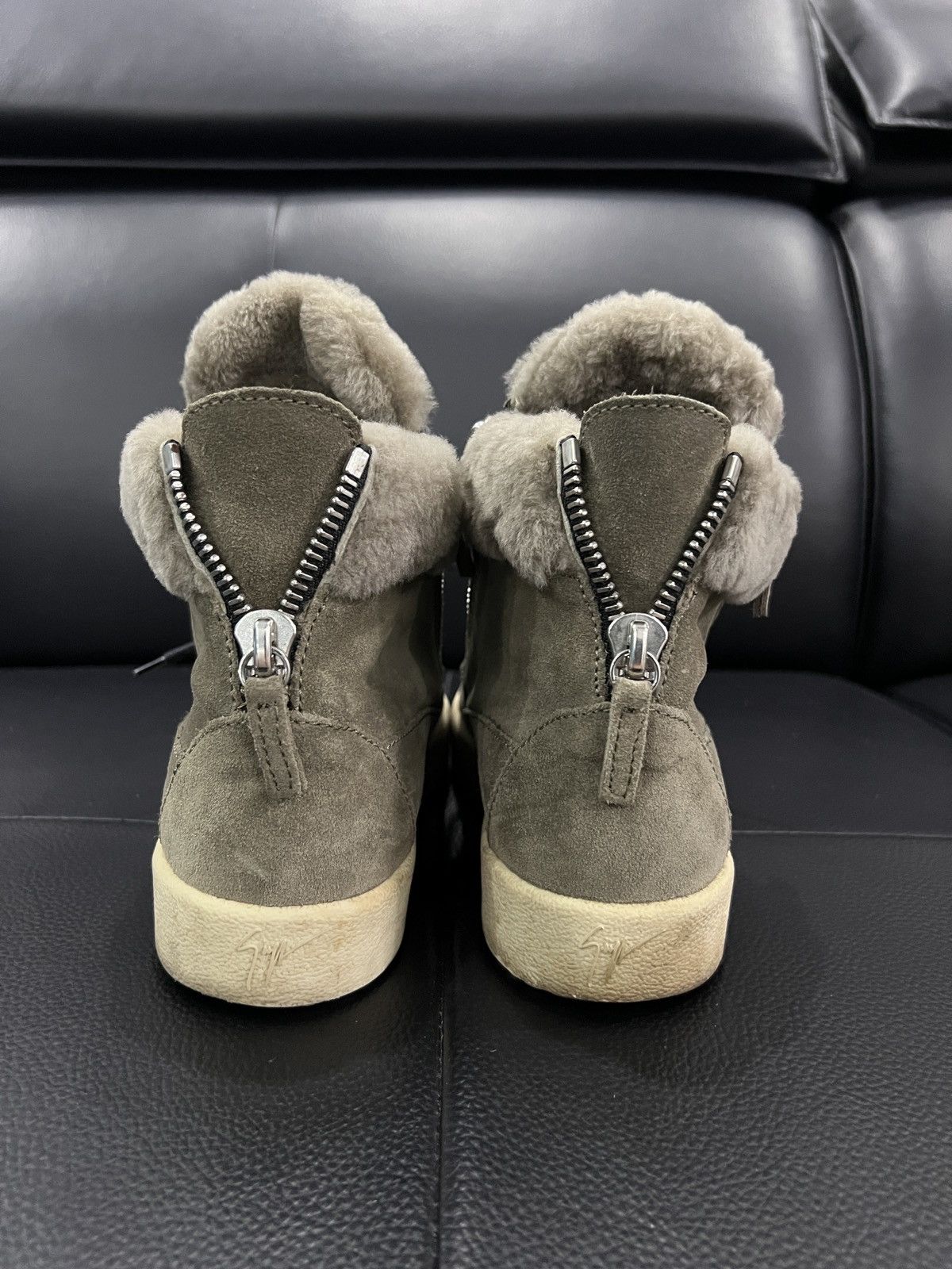 Giuseppe Zanotti Giuseppe Zanotti Shearling High-Top Sneakers Size US 7 / IT 37 - 8 Thumbnail