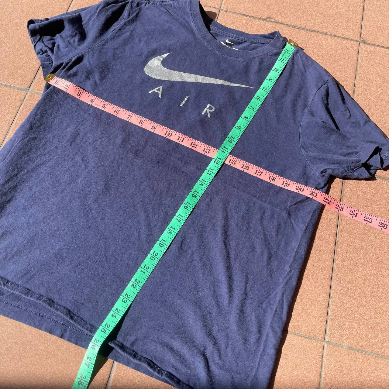 Nike NIKE AIR TSHIRT GRAPHIC Size US L / EU 52-54 / 3 - 3 Thumbnail
