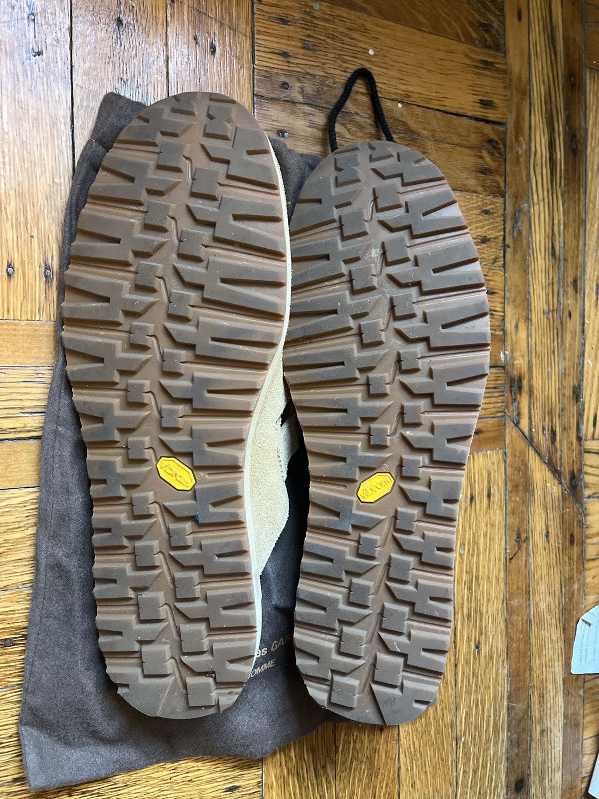 Comme des Garcons × Comme des Garcons Homme COMME des GARÇONS HOMME tan suede buckled slides Size US 10 / EU 43 - 4 Thumbnail