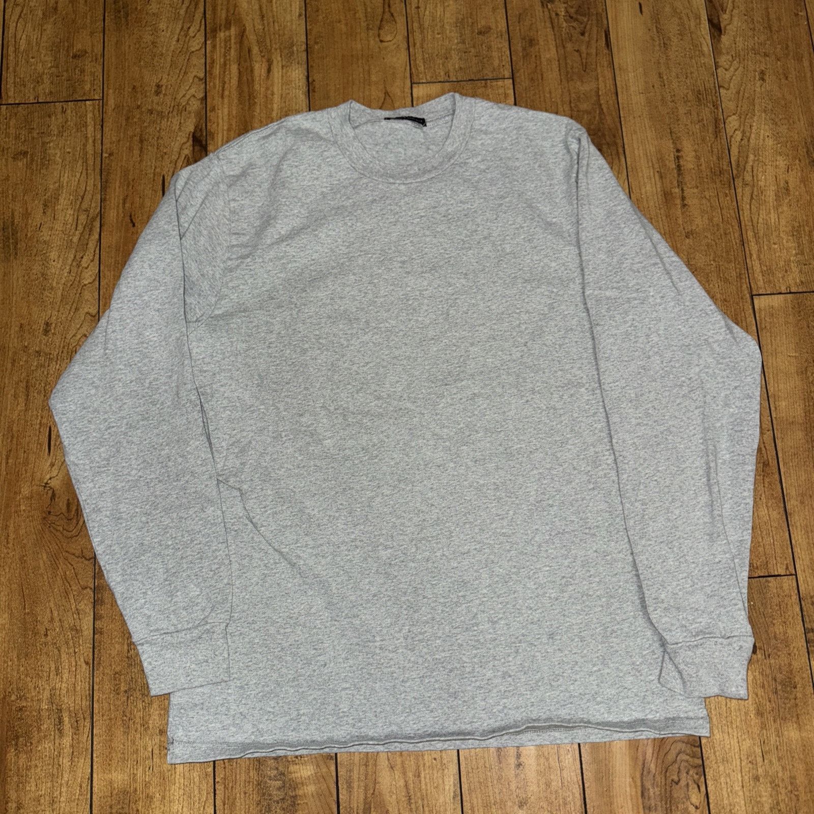 Brandy Melville Brandy Melville Long Sleeve T-Shirt Heather Grey 21x28 XL Size XL / US 12-14 / IT 48-50 - 1 Thumbnail