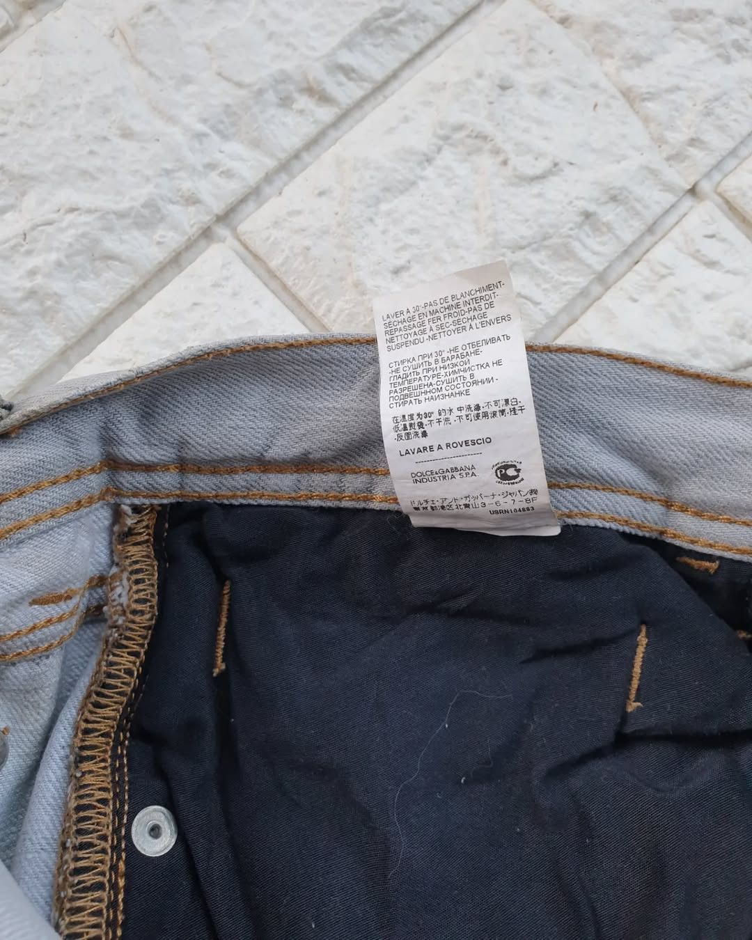 Dolce & Gabbana Dolce & Gabbana Distressed Denim Size US 31 - 8 Thumbnail