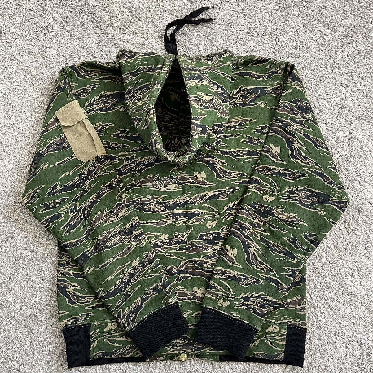 Wu-Tang Clan 🔴Wu-Tang Sweater Size Medium WuTang CREAM Camo Hoodie Zipper Size US M / EU 48-50 / 2 - 5 Thumbnail