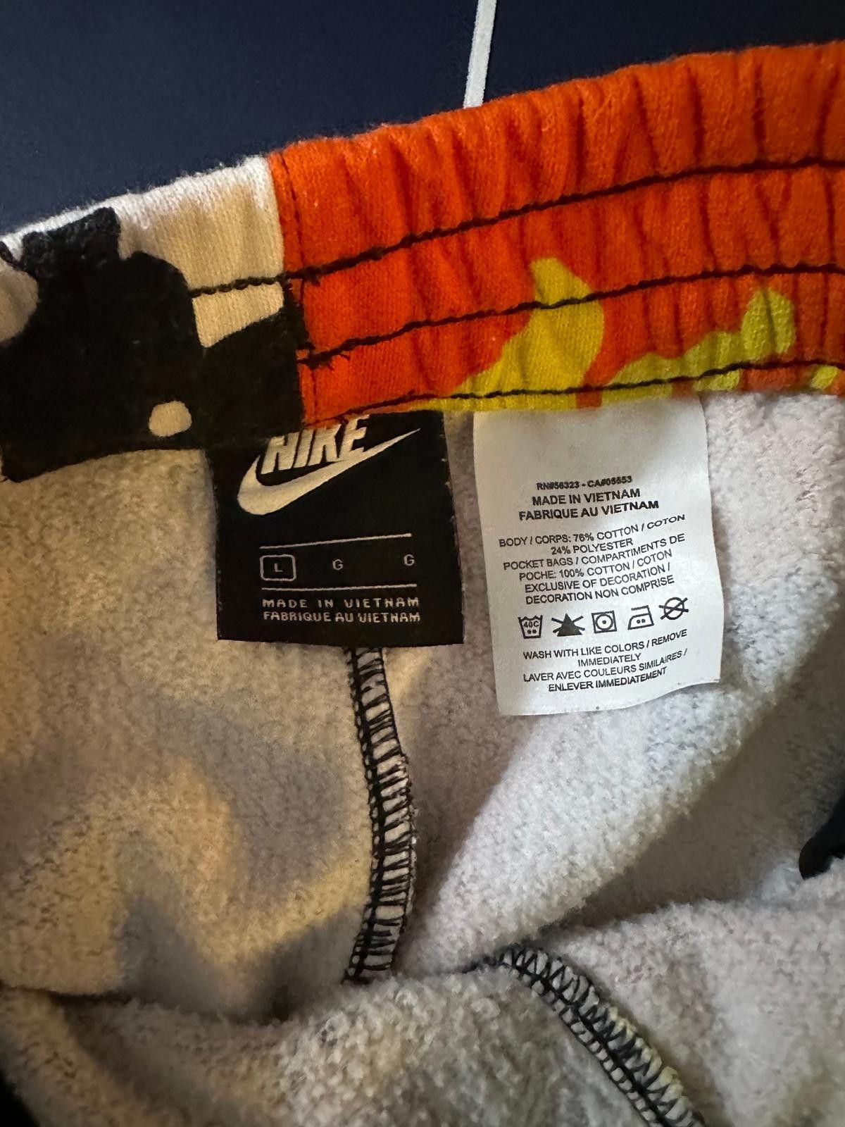 Nike Nike Men's Casual Shorts Colorful Paint Splatter Design Size US 32 / EU 48 - 4 Thumbnail