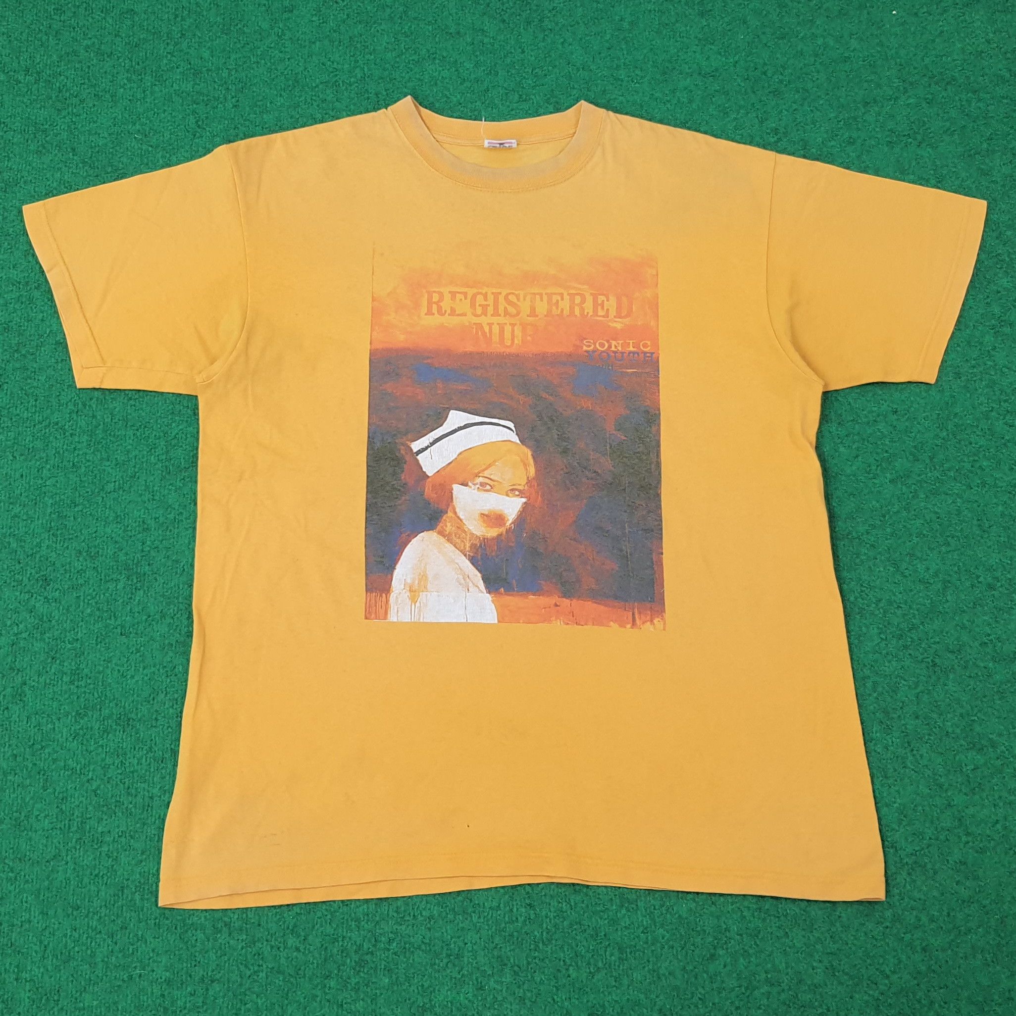 Band Tees Vintage Sonic Youth Registered Nurse 2004 Tshirt C267N65 Size US L / EU 52-54 / 3 - 1 Thumbnail