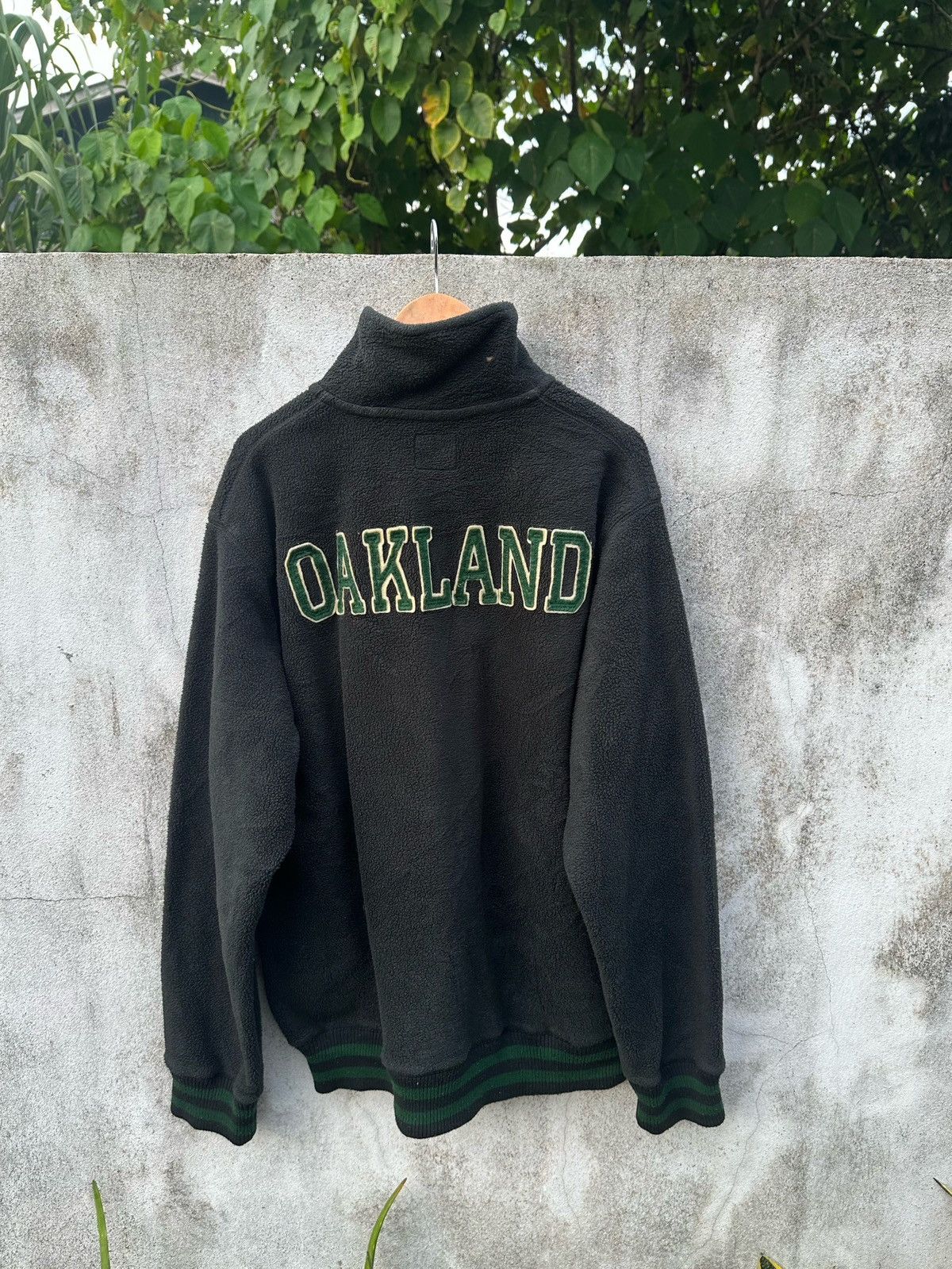 MLB Mlb Oakland atlentic half zipper fleece sweatshirt Size US XL / EU 56 / 4 - 7 Thumbnail