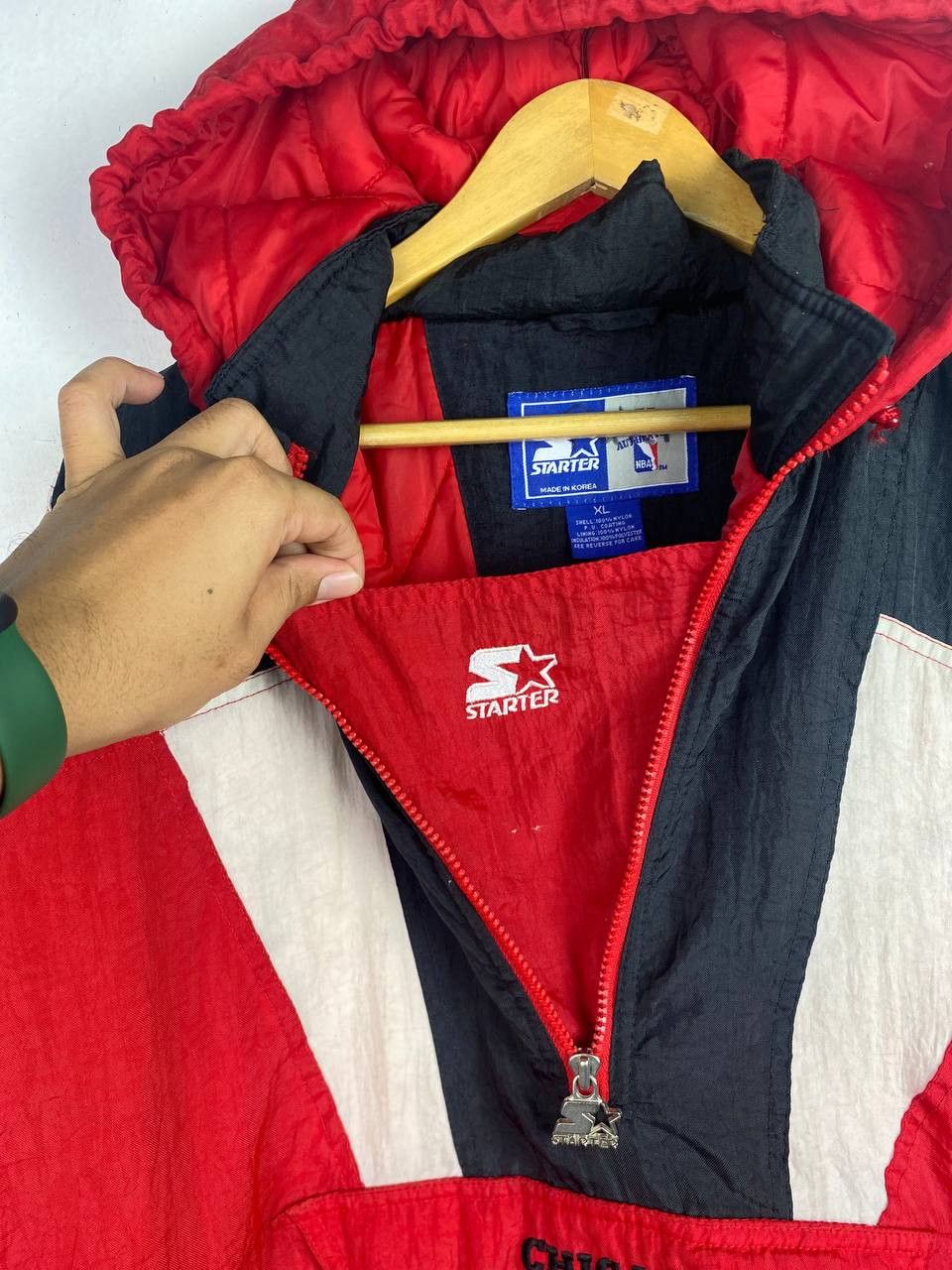 NBA vintage chicago bulls anorak jacket starter very nice design Size US XL / EU 56 / 4 - 5 Thumbnail