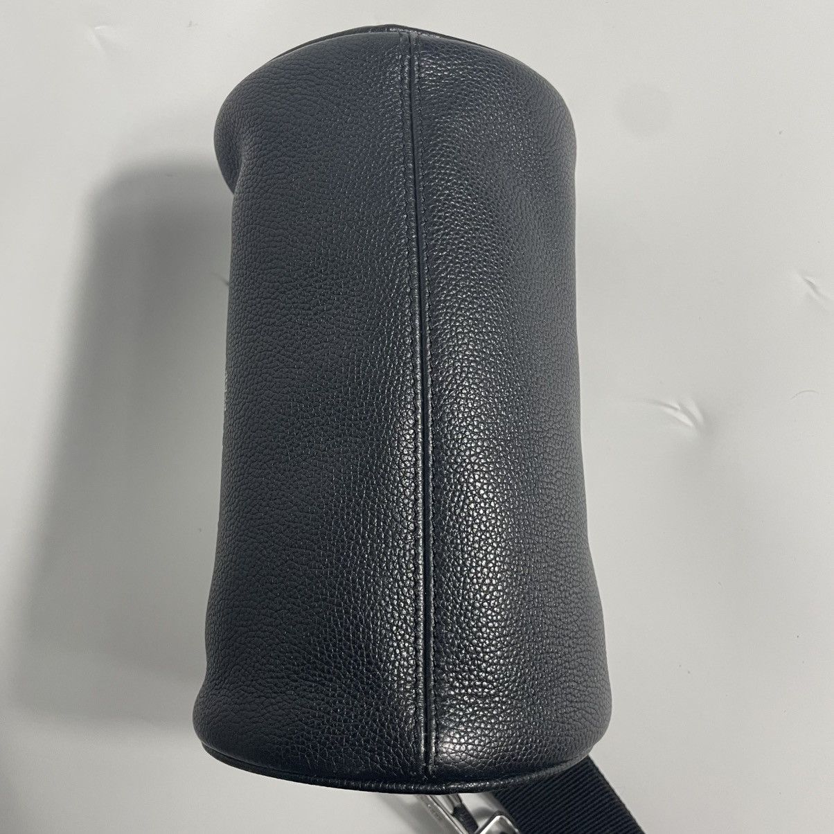 Dior Dior S/S18-20 Atelier Roller Cylindrical Crossbody leather Size ONE SIZE - 16 Thumbnail