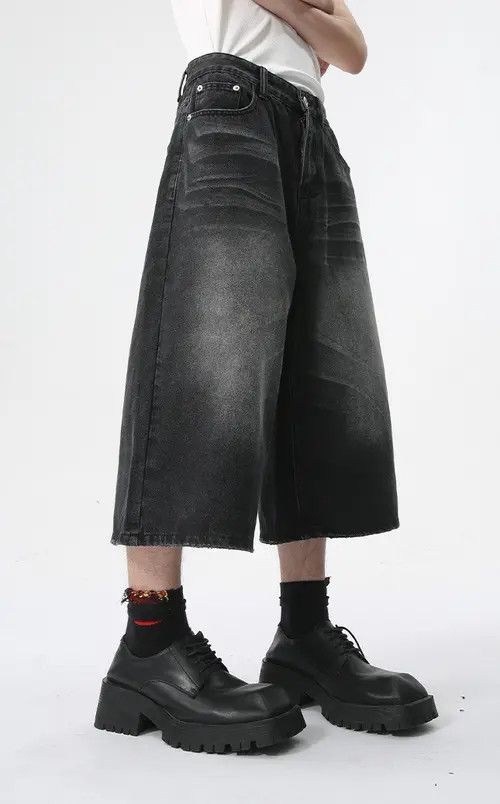 Other Black washed vintage distressed straight denim shorts Size US 32 / EU 48 - 5 Thumbnail