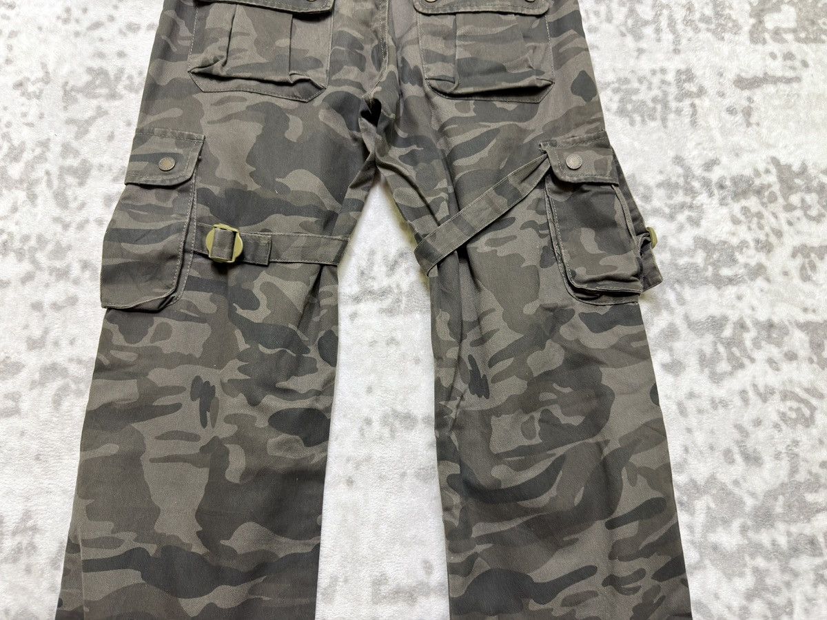GOA BA-TSU STUDIO Camo Multi Pocket Punk Cargo Pants Size US 29 - 13 Thumbnail