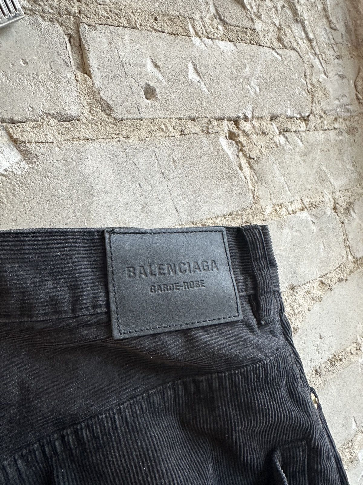 Balenciaga Balenciaga Baggy Corduroy Jeans Size US 32 / EU 48 - 3 Thumbnail