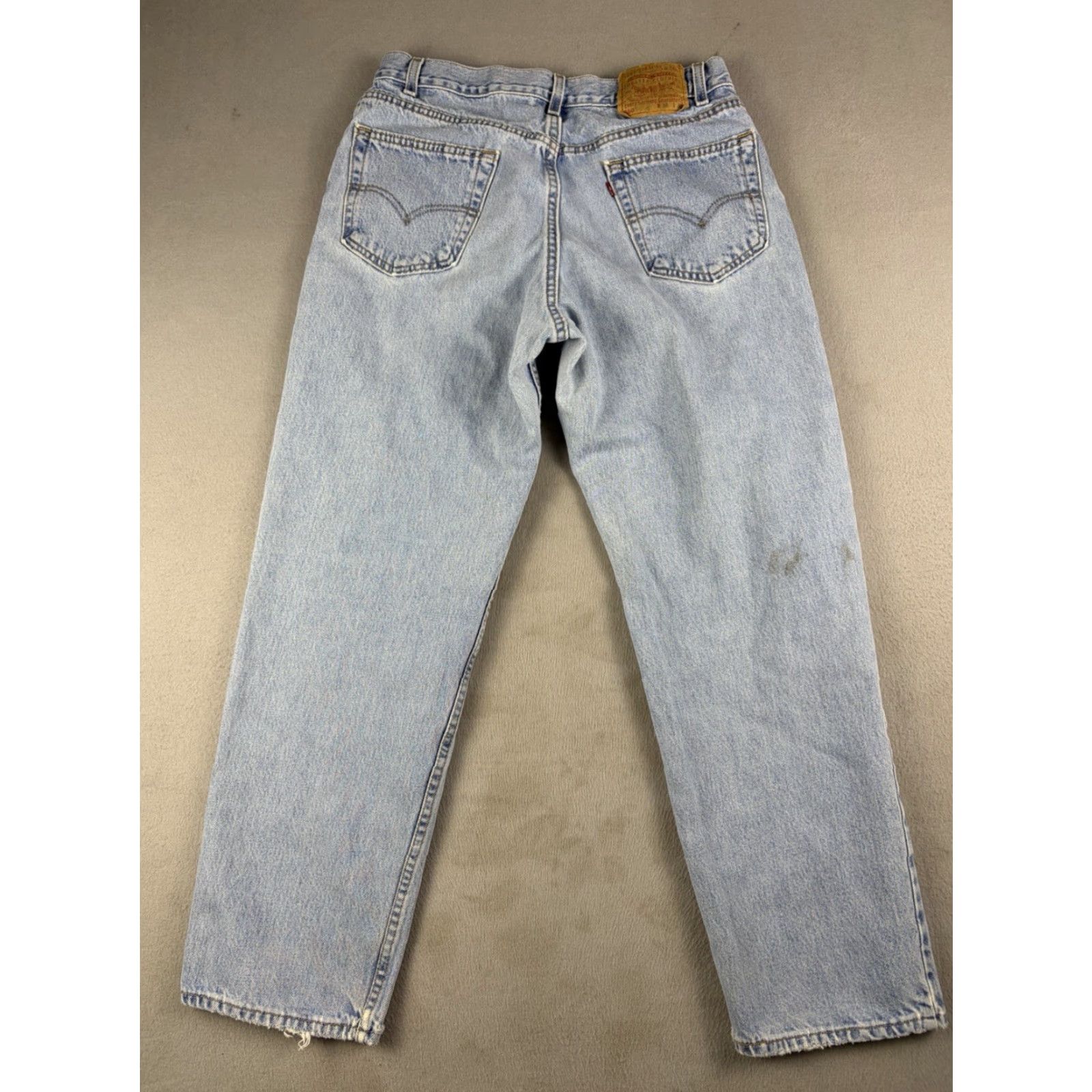 Levi's VINTAGE Levi’s 550 Jeans Men 36x30 Blue Denim Relaxed Straight 90s Mens Size US 36 / EU 52 - 4 Thumbnail