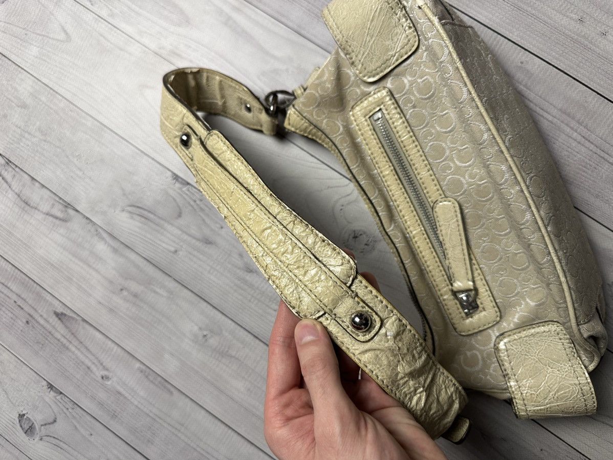 Guess × Vintage Vintage Guess bag women’s rare Y2K avant-garde Size ONE SIZE - 12 Thumbnail