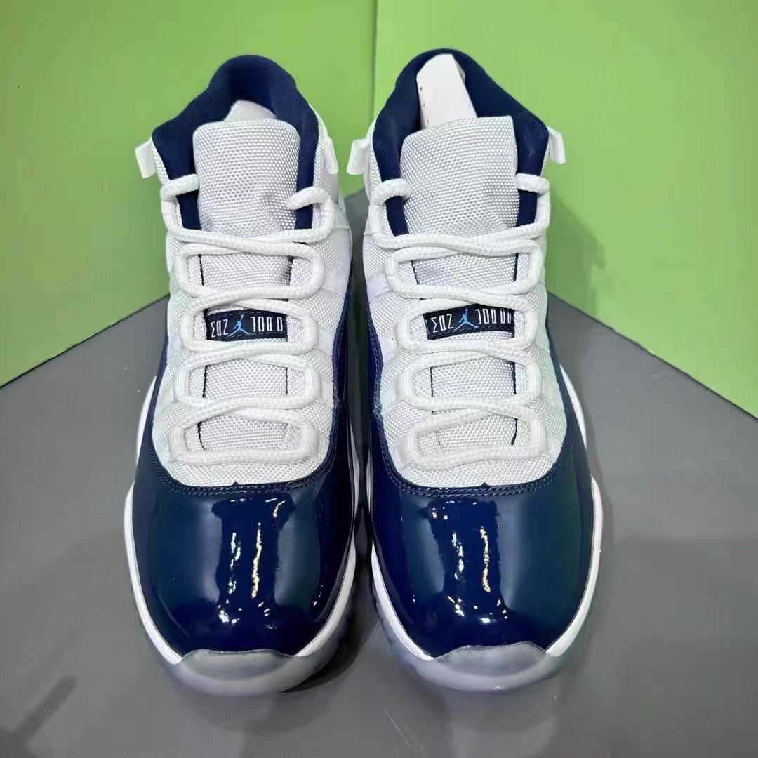 Jordan Brand Air Jordan 11 UNC Basketball Shoes K15 Size US 11 / EU 44 - 2 Thumbnail