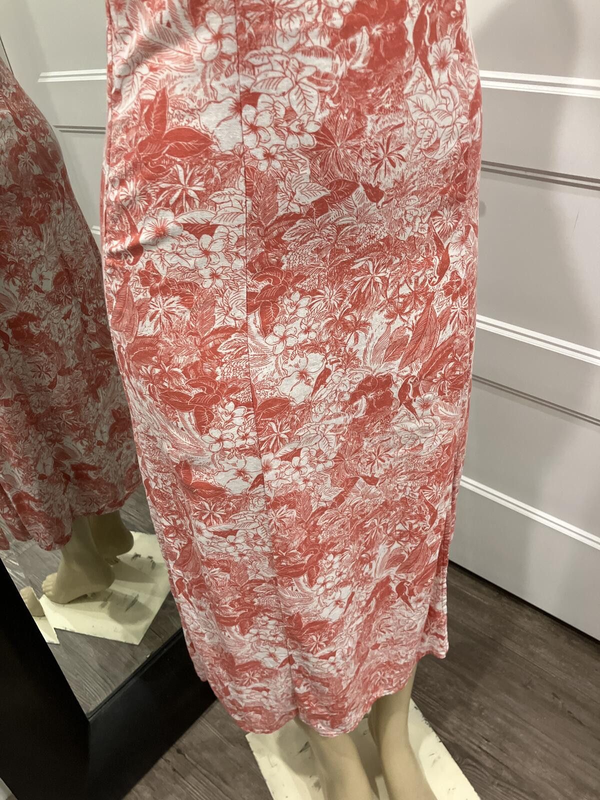 Old Navy Coral and White Floral Print Midi Dress with Square Neck Size S / US 4 / IT 40 - 4 Thumbnail