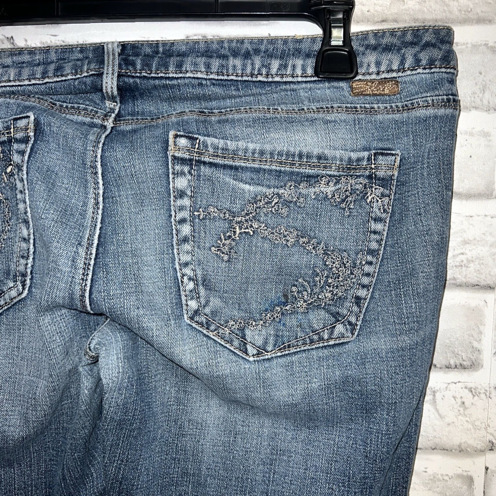 Silver Jeans Co. VINTAGE Silver Jeans Kyle Straight Jeans Womens 30x31 Blue Womens Jeans Kyle Straight 30x31 Size 30" / US 8 / IT 44 - 3 Thumbnail