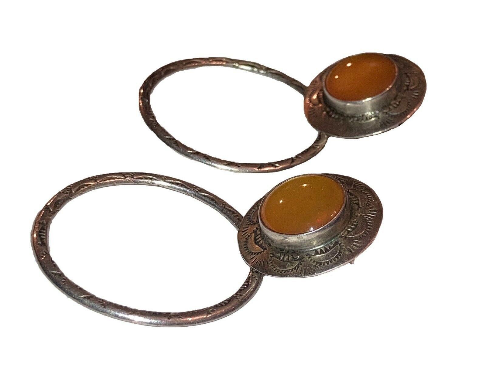 Sterling Silver Navajo Native American Sterling Dangle Hoop Shell Earrings Size ONE SIZE - 3 Thumbnail