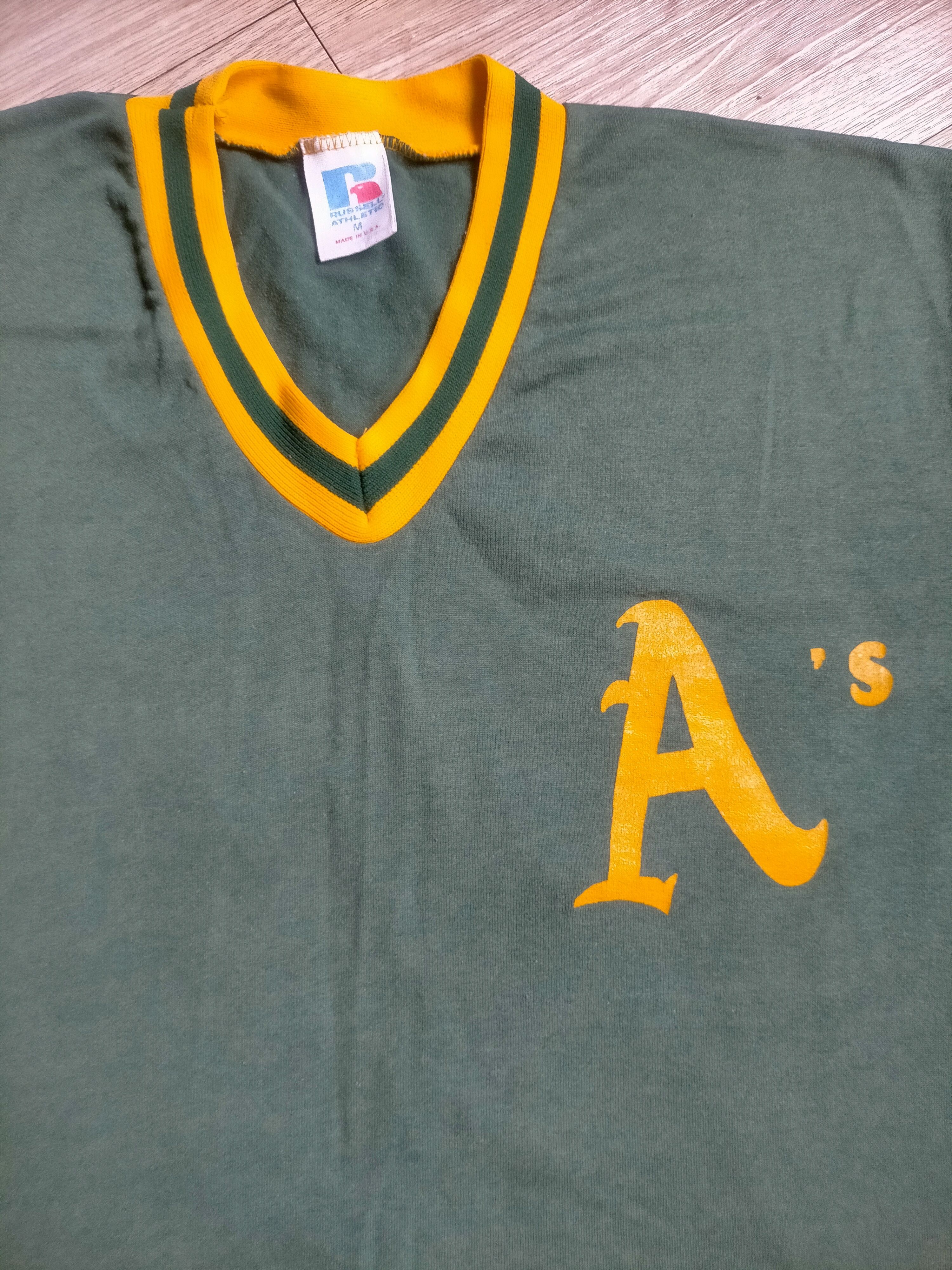 Vintage Vintage 90s Russel Athletic Single stich tee Size US M / EU 48-50 / 2 - 6 Thumbnail