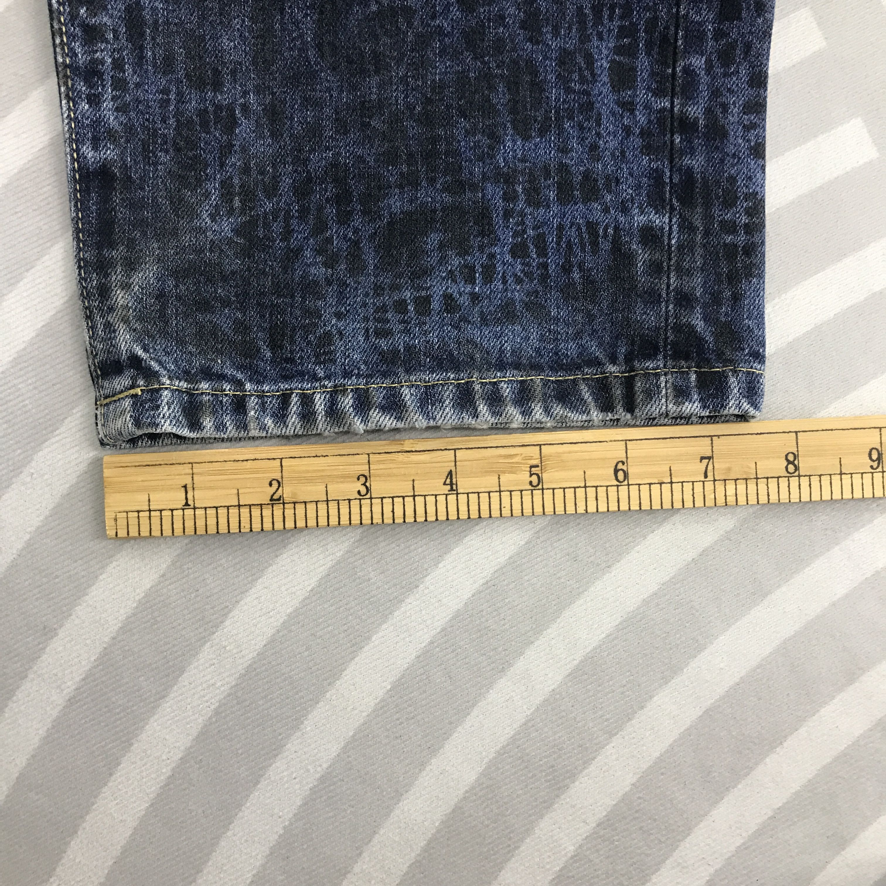 Japanese Brand × Jun Takahashi × Uniqlo Vintage Japan x Uniqlo punk style design Denim pants Size US 35 - 11 Thumbnail
