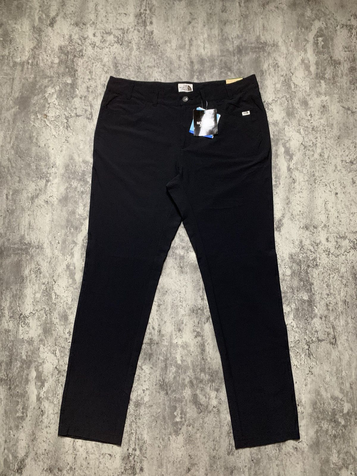 The North Face NOS The North Face Casual Pants Size US 34 / EU 50 - 1 Thumbnail
