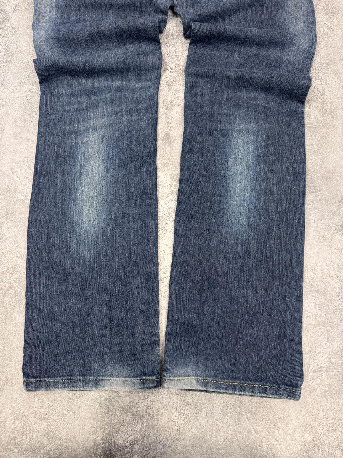 Diesel Diesel Men Jeans Blue Straight Fit Size 30 Size US 30 / EU 46 - 2 Thumbnail