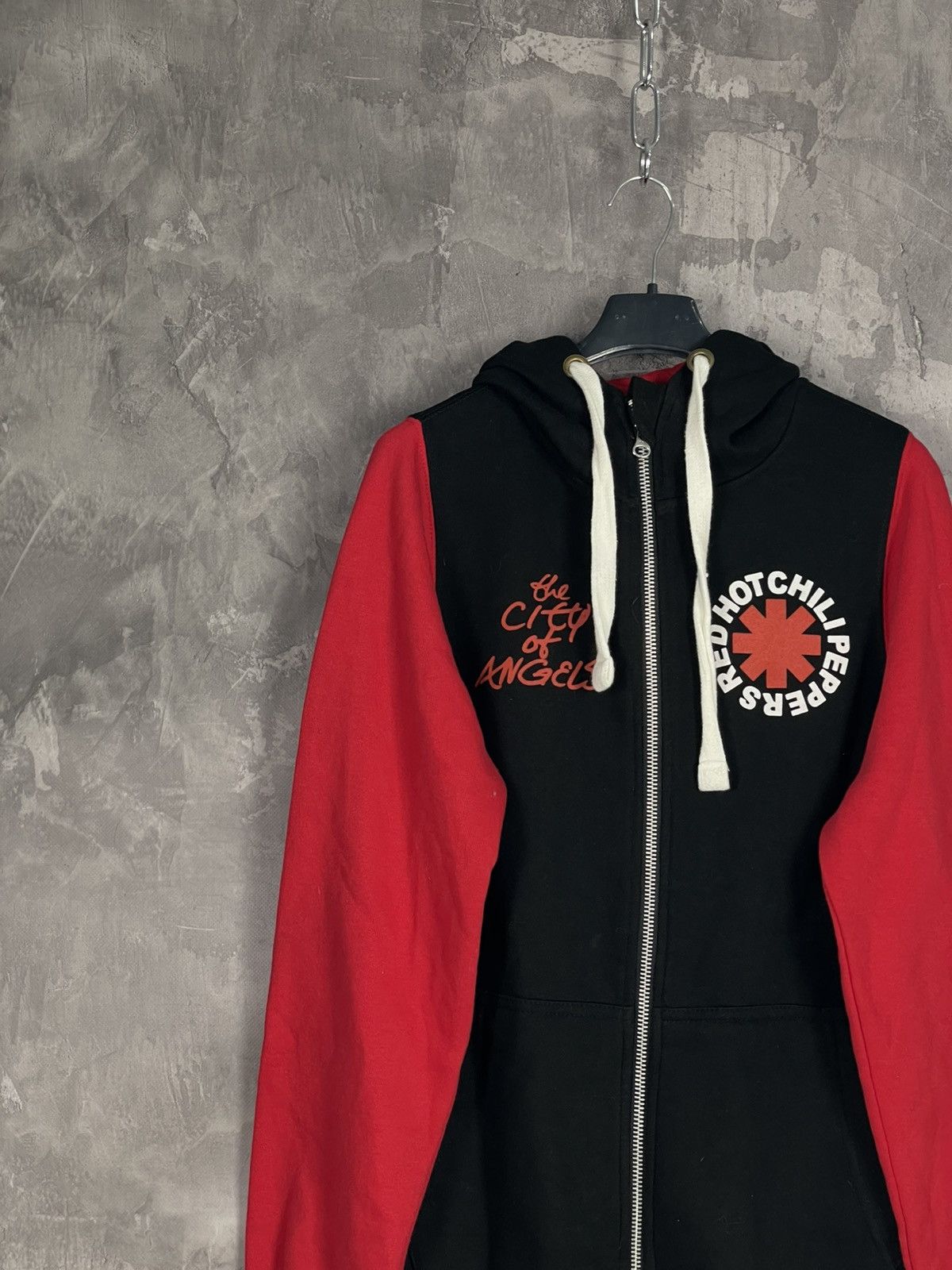 Band Tees × Vintage Vintage 90s RHCP Red Hot Chilli Peppers Zip Hoodie Big Logo Size US S / EU 44-46 / 1 - 3 Thumbnail