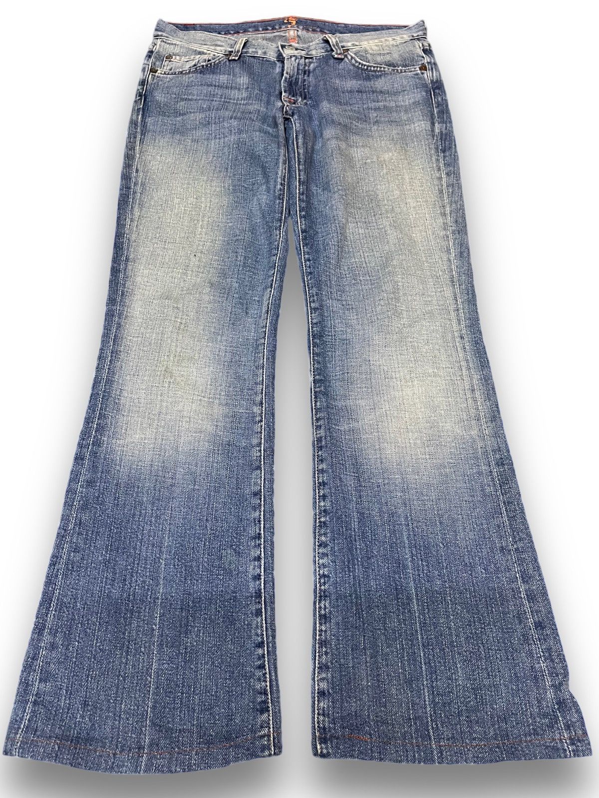 7 For All Mankind Vintage 7 For All Mankind Flare Faded Denim Size US 32 / EU 48 - 1 Thumbnail