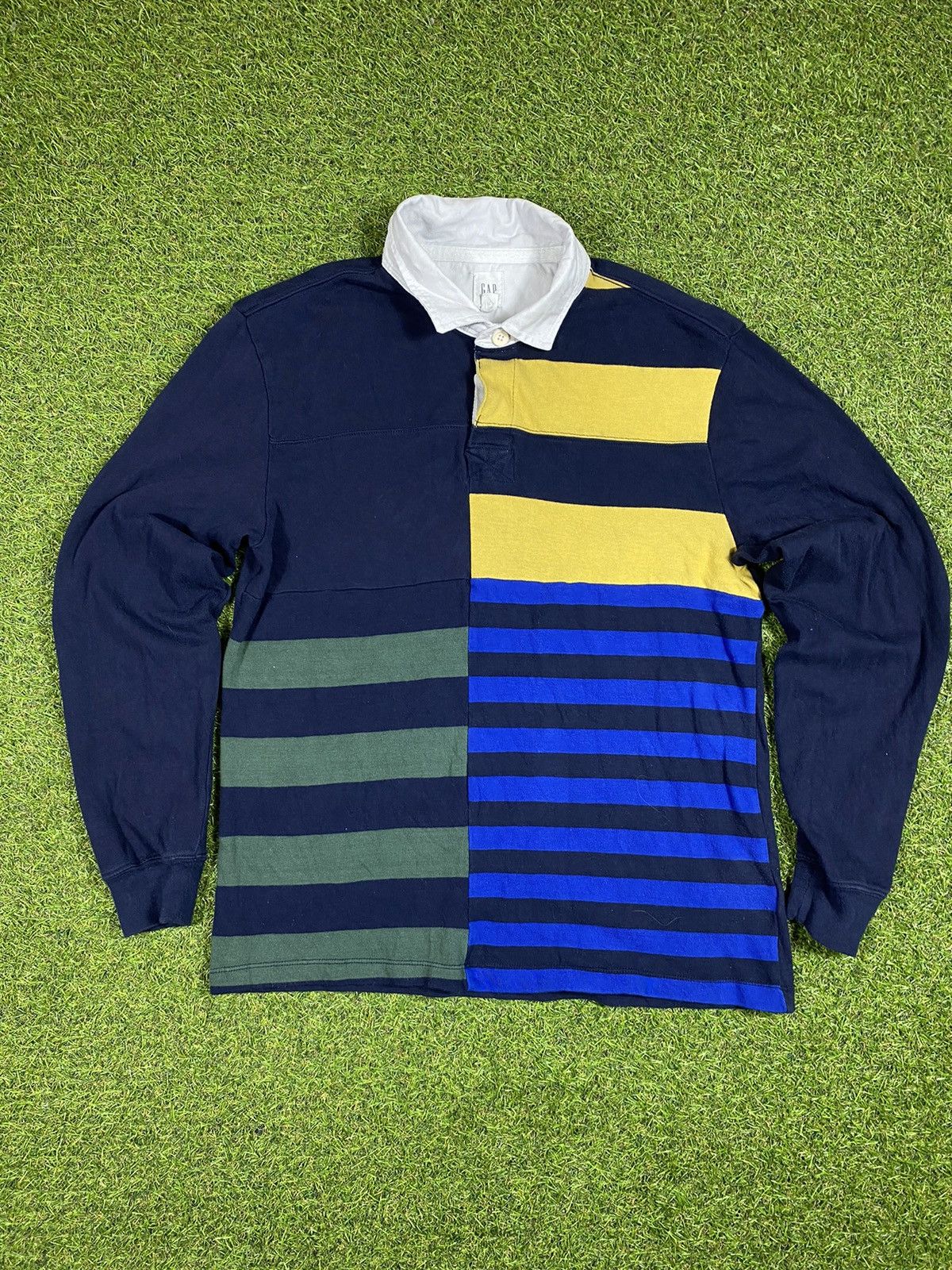 Gap Vintage Y2K Gap rugby long sleeve polo tee streetwear size M Size US M / EU 48-50 / 2 - 2 Thumbnail
