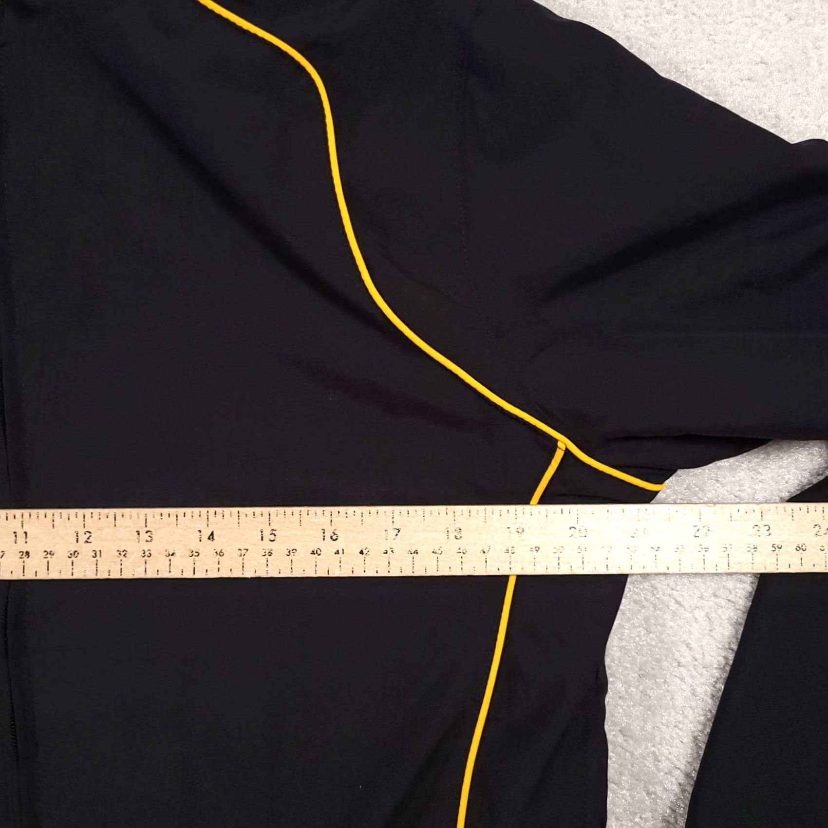 Russell Athletic VINTAGE Russell Athletic Jacket Womens Medium Wind Breaker Full Zip Black Long Sleeve Size M / US 6-8 / IT 42-44 - 7 Thumbnail