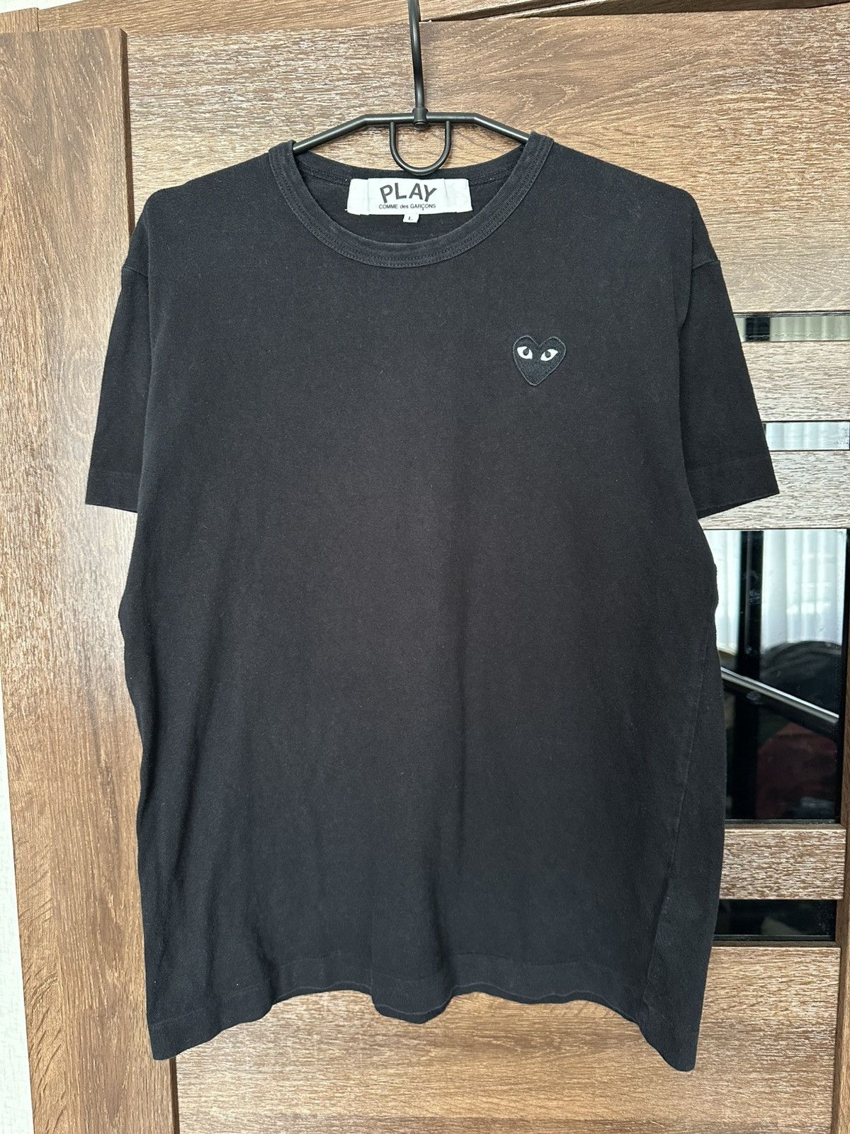 Comme des Garcons PLAY Comme Des Garcons PLAY CDG T-Shirt Black Logo Heart Size US L / EU 52-54 / 3 - 1 Thumbnail
