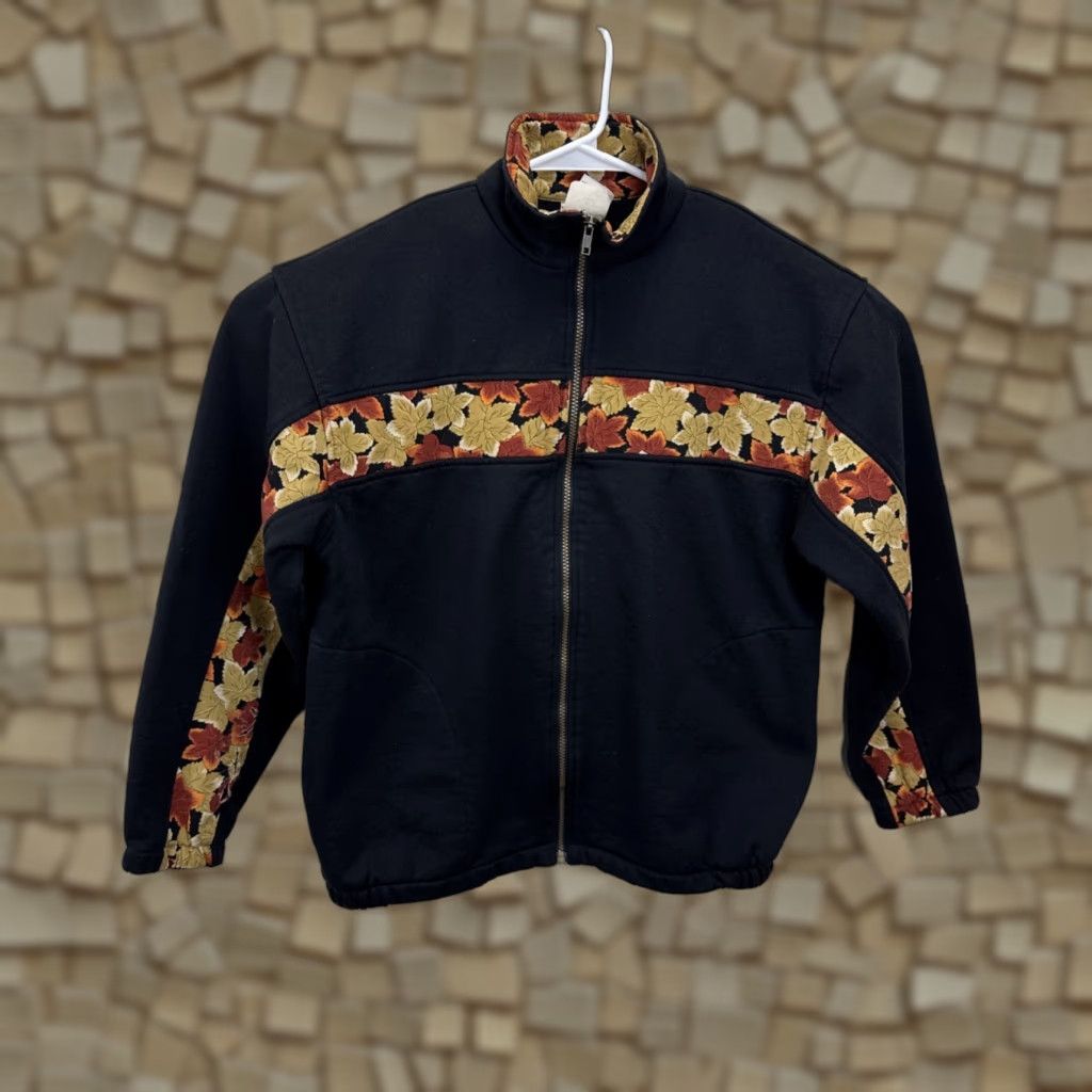 Vintage VINTAGE CityScape Sweater Sweatshirt Full Zip Knit Long Sleeve Unisex Adults M Black Fall 90s Maple Leaf Zip Pockets Logo Size US M / EU 48-50 / 2 - 1 Thumbnail