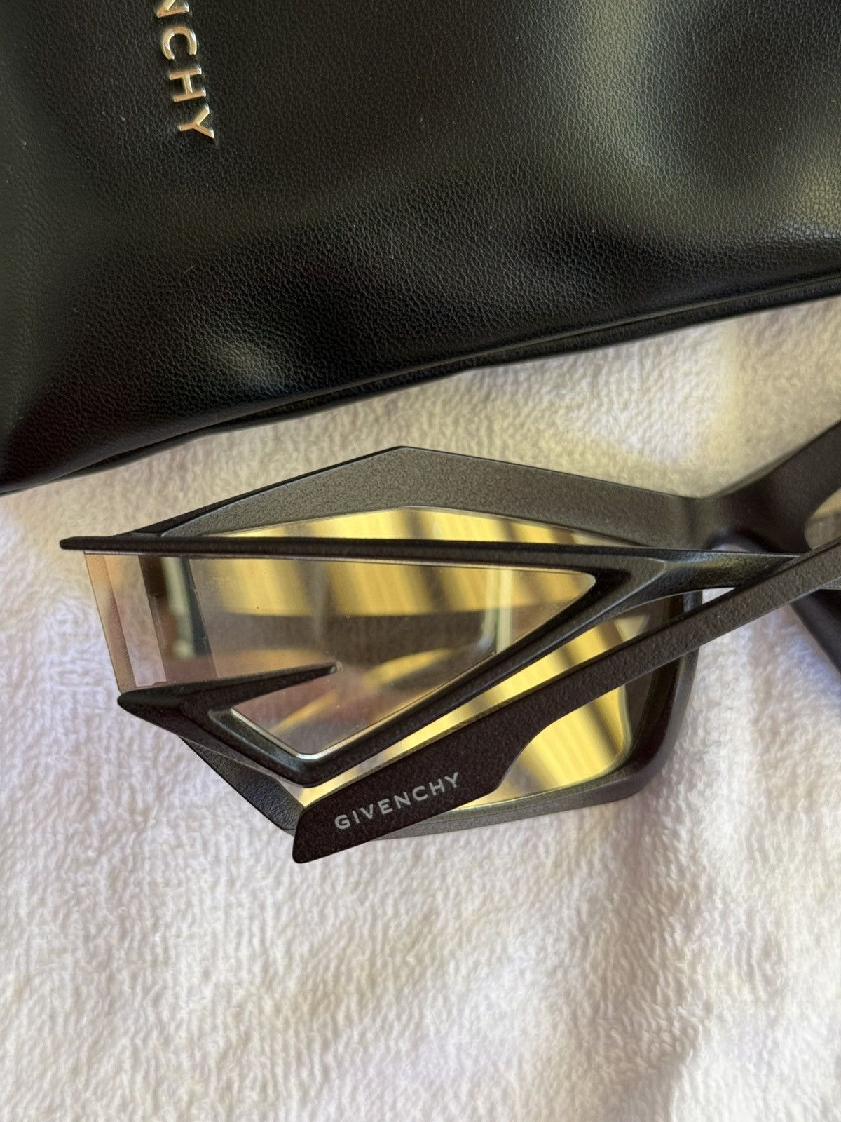 Givenchy Givenchy Giv Cut Geometric Sunglasses Black Silver GV40049I Size ONE SIZE - 6 Thumbnail
