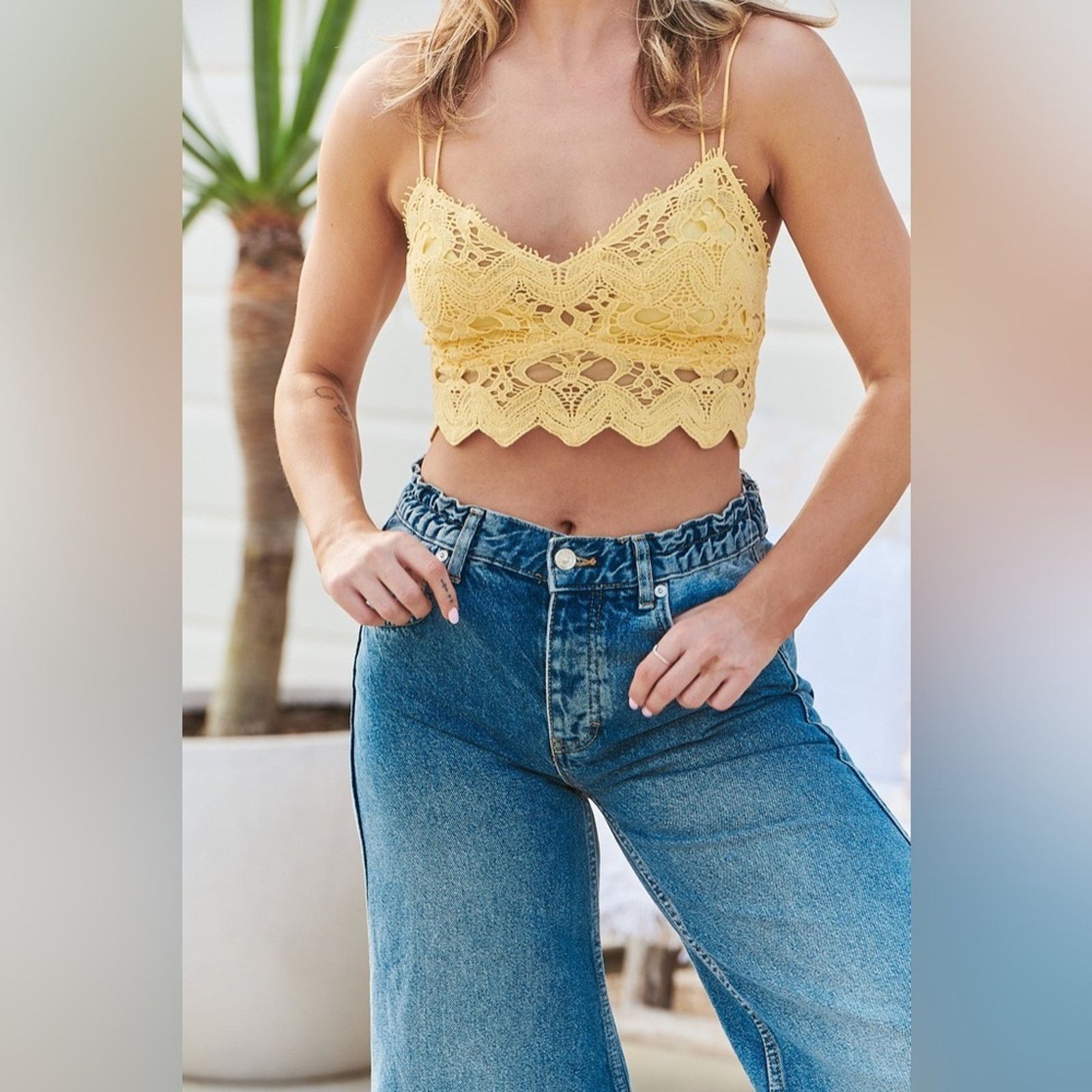 Free People 🎉LAST PIECE🎉FREE PEOPLE Lovefool Low Rise Jeans‎ Size 31" - 16 Thumbnail