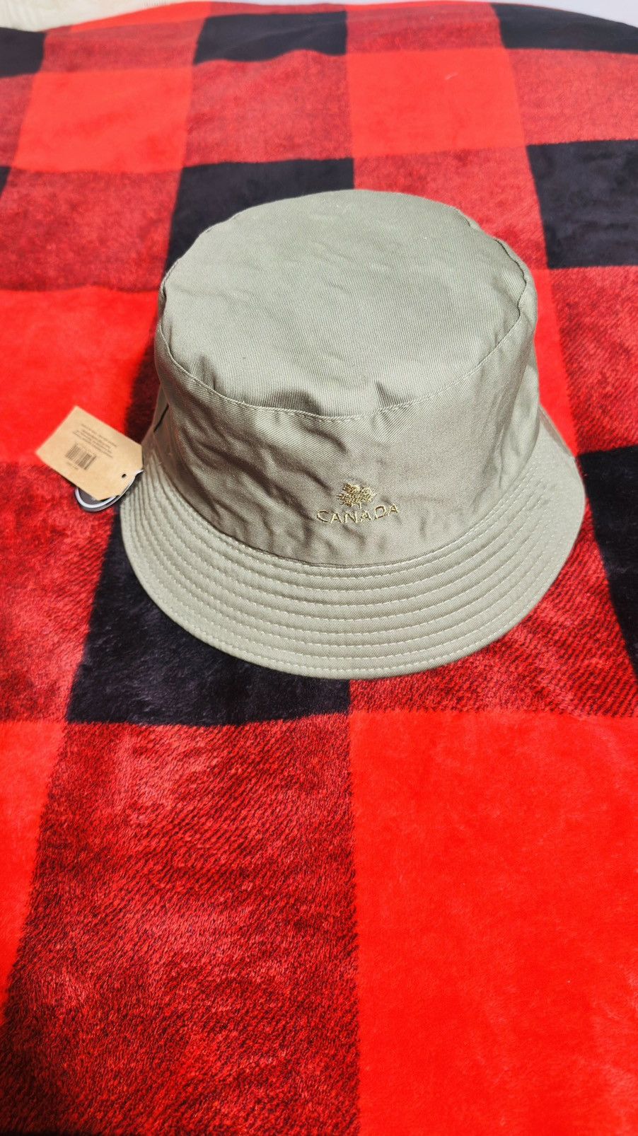Other Landmark Collective Canada Reversible Bucket Hat Size ONE SIZE - 1 Thumbnail