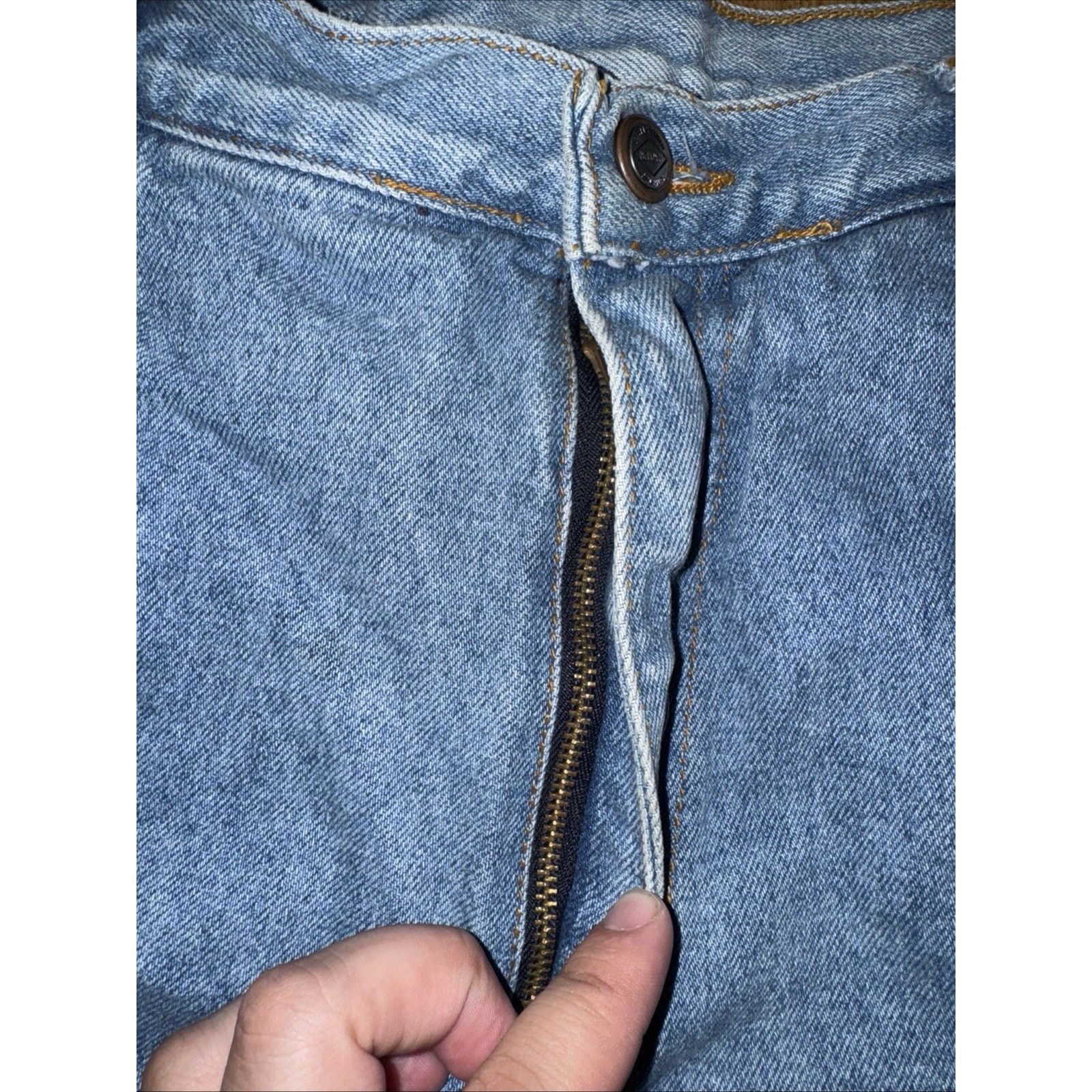 Vintage Bench Line Denim Jorts Blue 34x10 High Rise Relaxed Fit Size US 34 / EU 50 - 2 Thumbnail