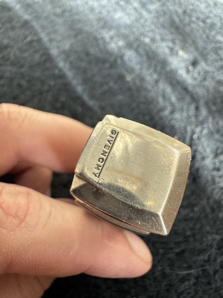 Givenchy Givenchy Lightning Vintage Size ONE SIZE - 3 Thumbnail