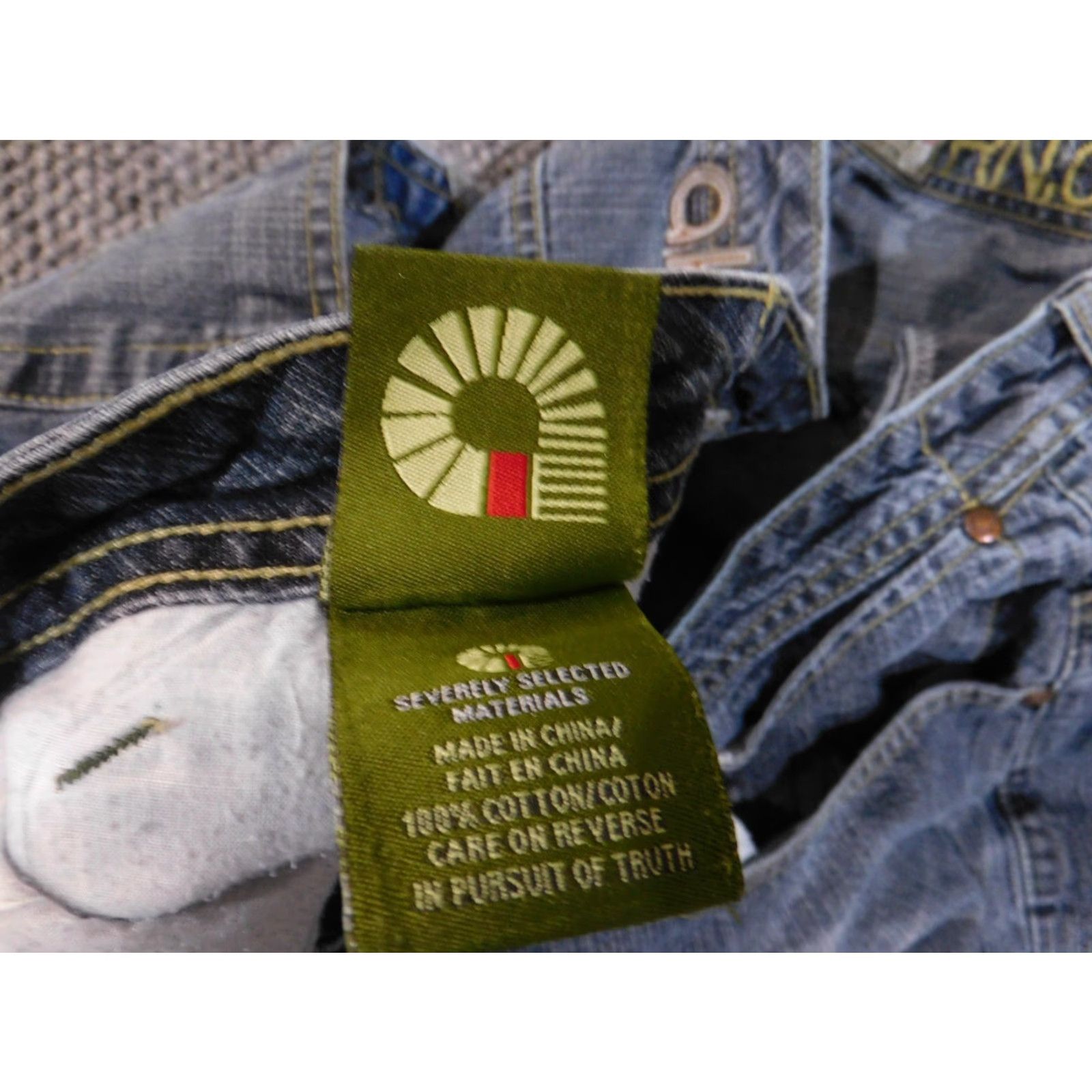 Akademiks Akademiks Shorts 38 vintage mens hiphop denim baggy skater Chino Casual Blue Cotton Size US 38 / EU 54 - 7 Thumbnail
