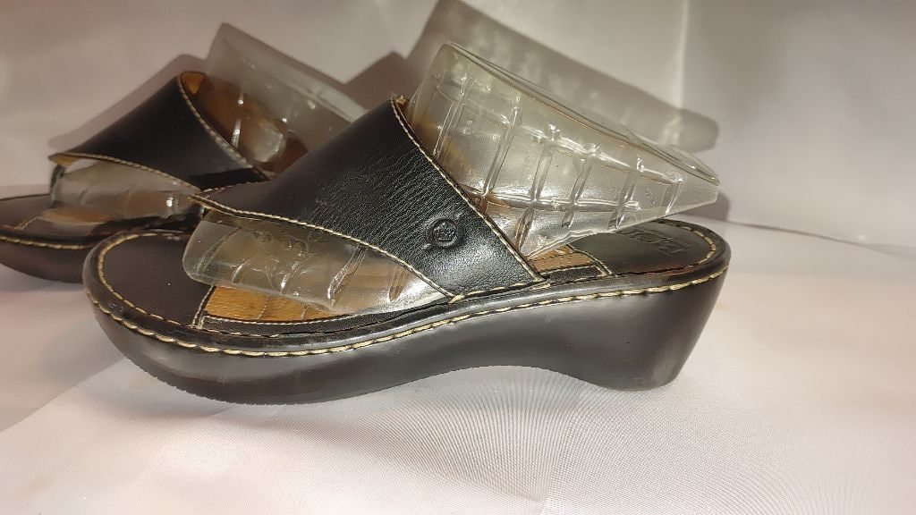 Born Born Emmy Sandals Size 7 Size US 7 / IT 37 - 2 Thumbnail