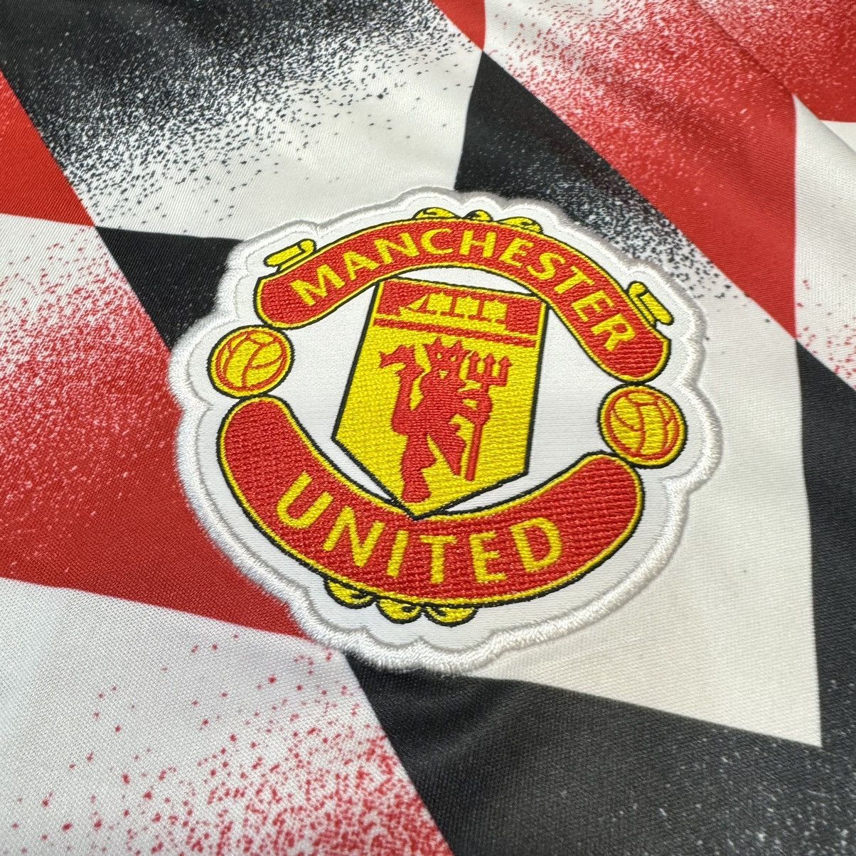 Adidas Manchester United 22/23 training shirt Size US XL / EU 56 / 4 - 4 Thumbnail