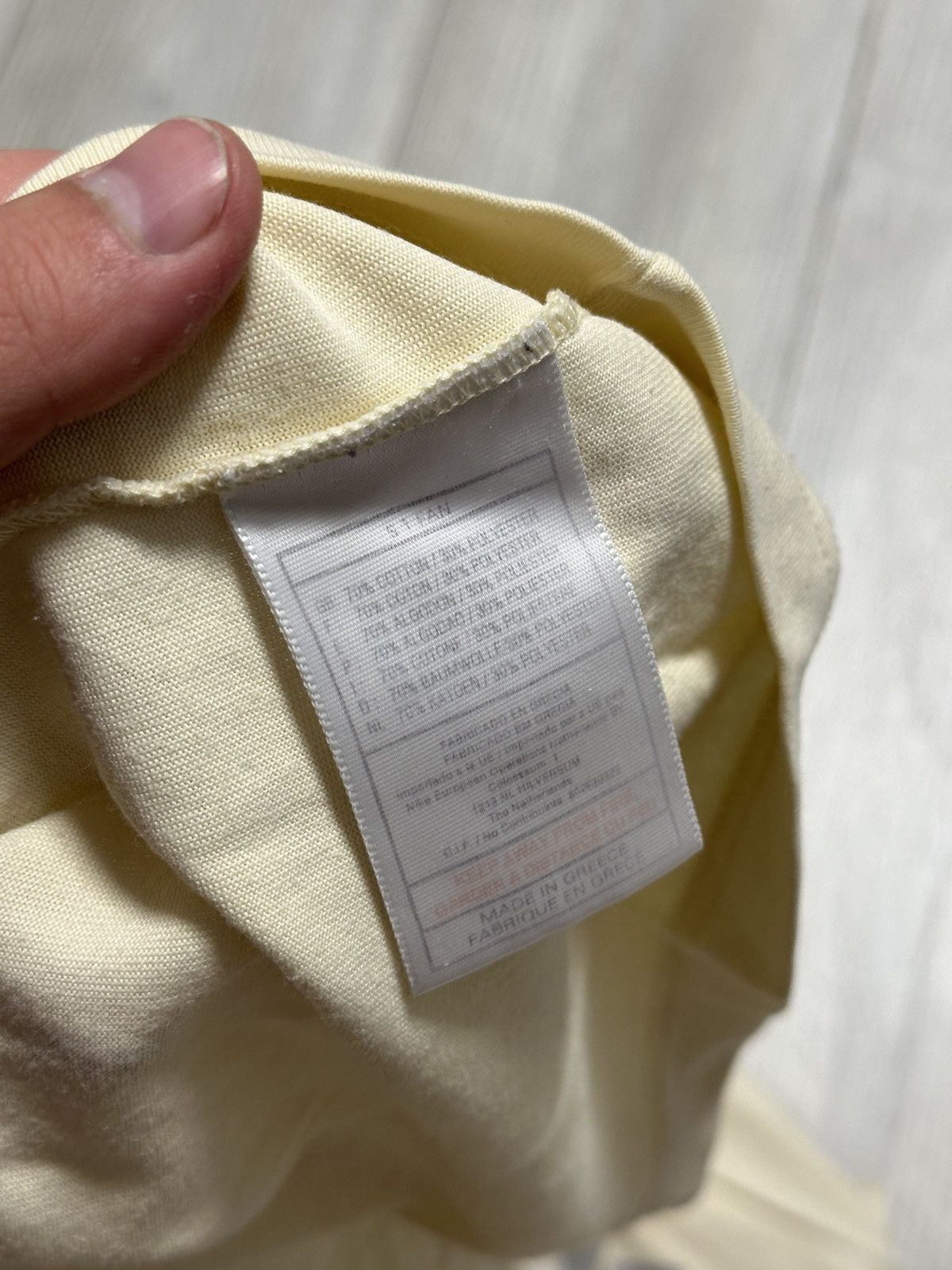 Vintage Vintage 90s Y2K Nike Big Logo Court Swoosh Yellow T Shirt Size US M / EU 48-50 / 2 - 4 Thumbnail