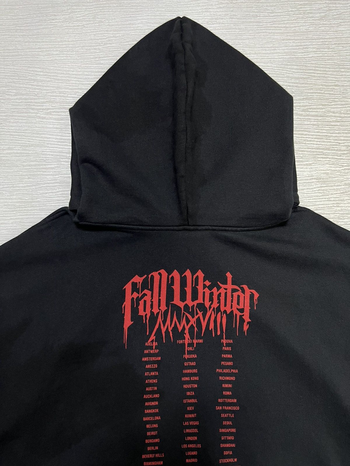 Vetements Vetements - F/W 18 - Metal Tour Hoodie Size US L / EU 52-54 / 3 - 15 Thumbnail