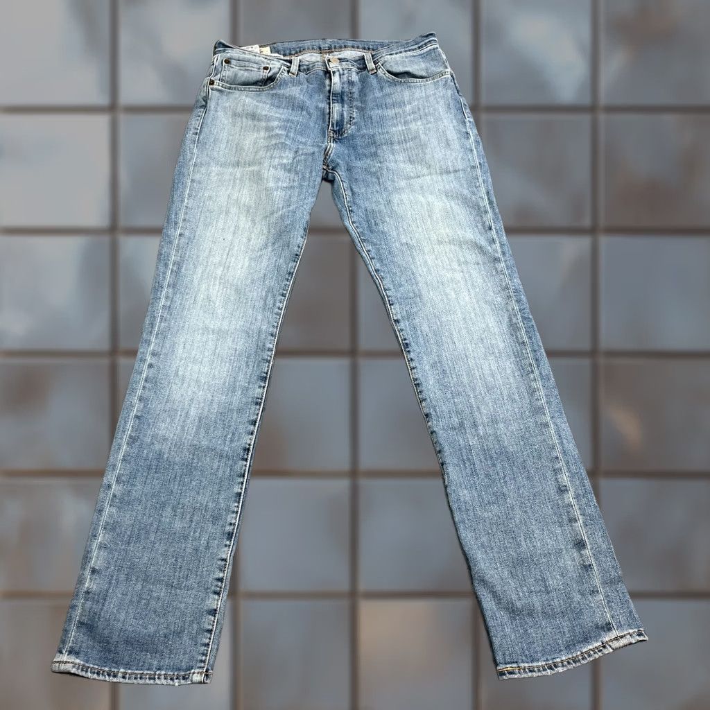 Levi's Levi's 511 Jeans Slim Tapered 32 Light Wash Blue Denim Cotton Elastan Regular 5-Pocket Mens Shoes? Size US 32 / EU 48 - 1 Thumbnail