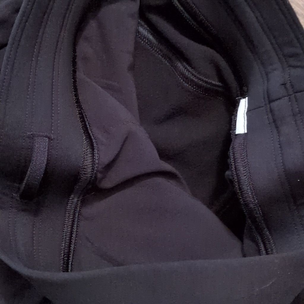 Lululemon Lululemon Adapted State HR Fleece Jogger Black Night Size 2 Size 26" / US 2 / IT 38 - 7 Thumbnail