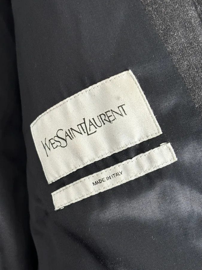 Yves Saint Laurent AW2010 Yves Saint Laurent Grey Wool Single-Breasted Fur Collar Jacket Size US M / EU 48-50 / 2 - 11 Thumbnail