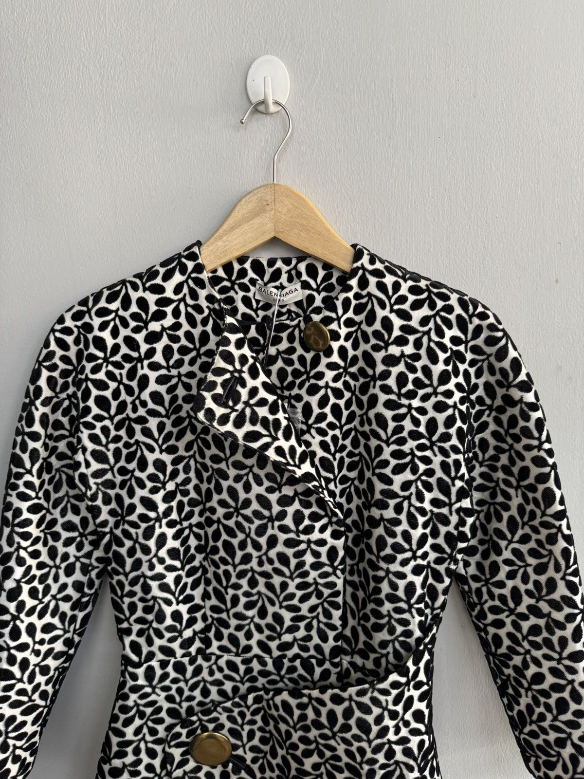 Balenciaga BALENCIAGA VELVET PATTERN COAT 🔥ULTRA RARE🔥 Size M / US 6-8 / IT 42-44 - 2 Thumbnail